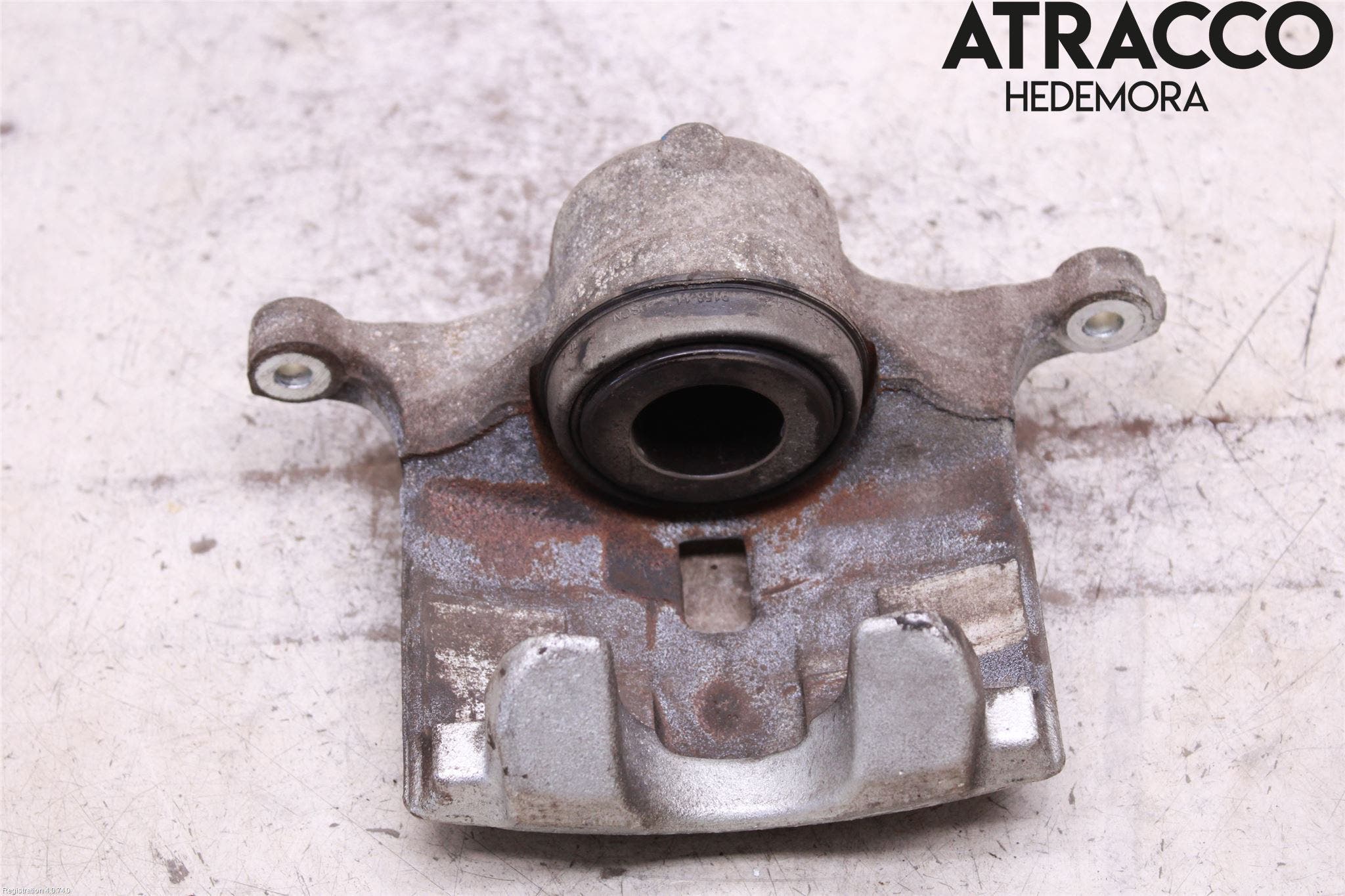 Mazda CX-3 Bromsok Fram Höger