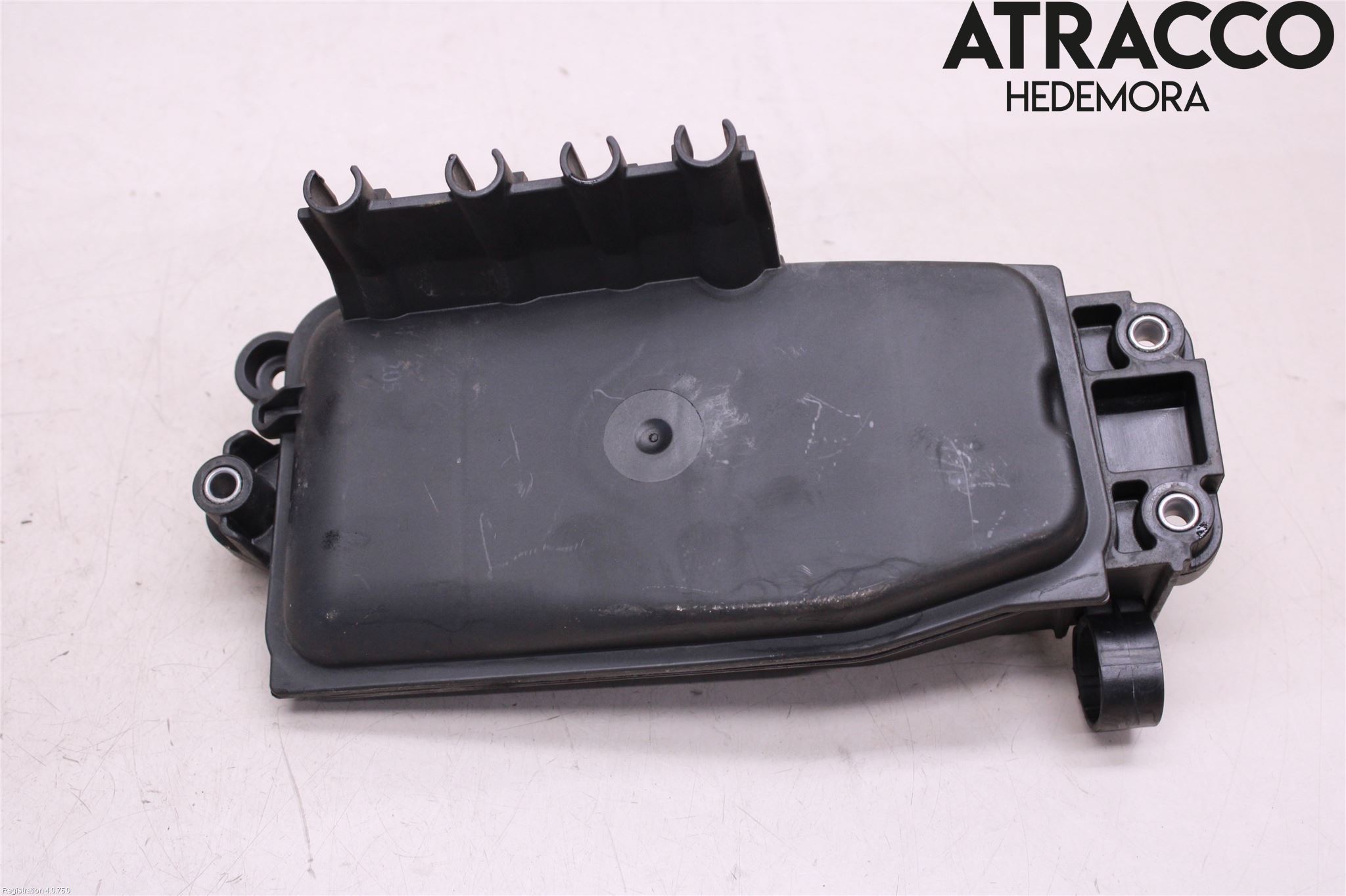 Mercedes-Benz MB E-KLASS (W212) 09-16 Vacuumtank