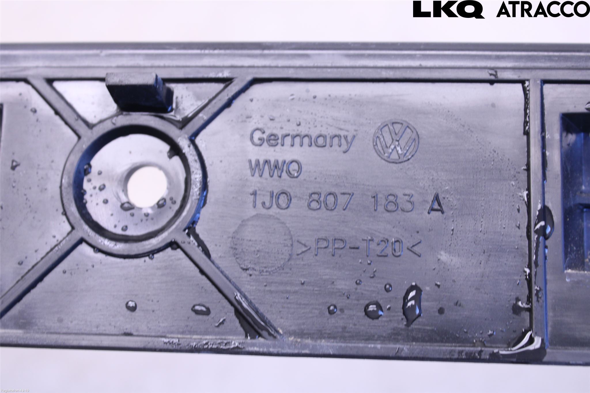Volkswagen VW GOLF IV 98-06 Stötfångarfäste Fram Vä
