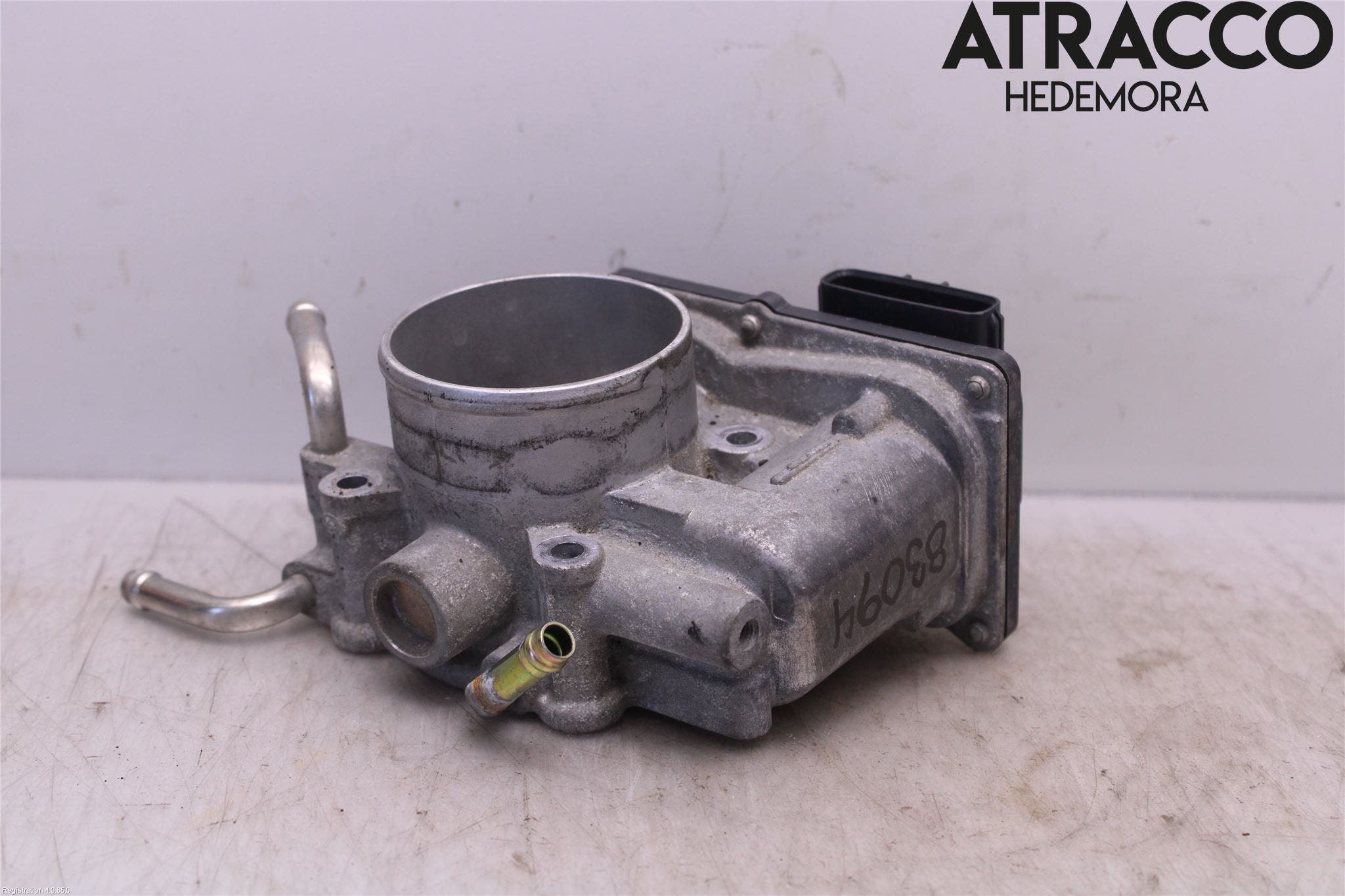 Toyota AVENSIS 03-06 Injspjällhus