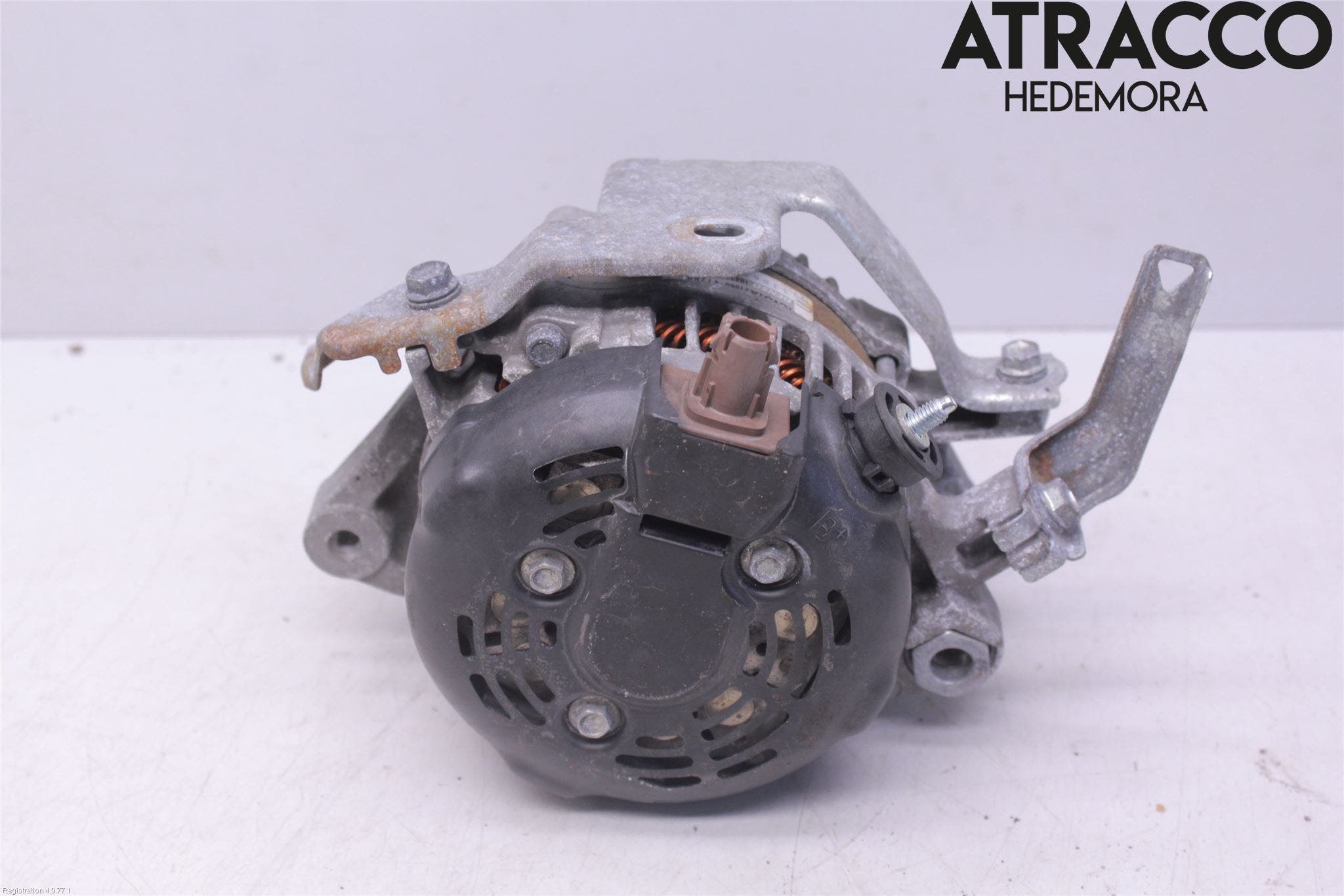 Toyota VERSO-S 11-16 Generator