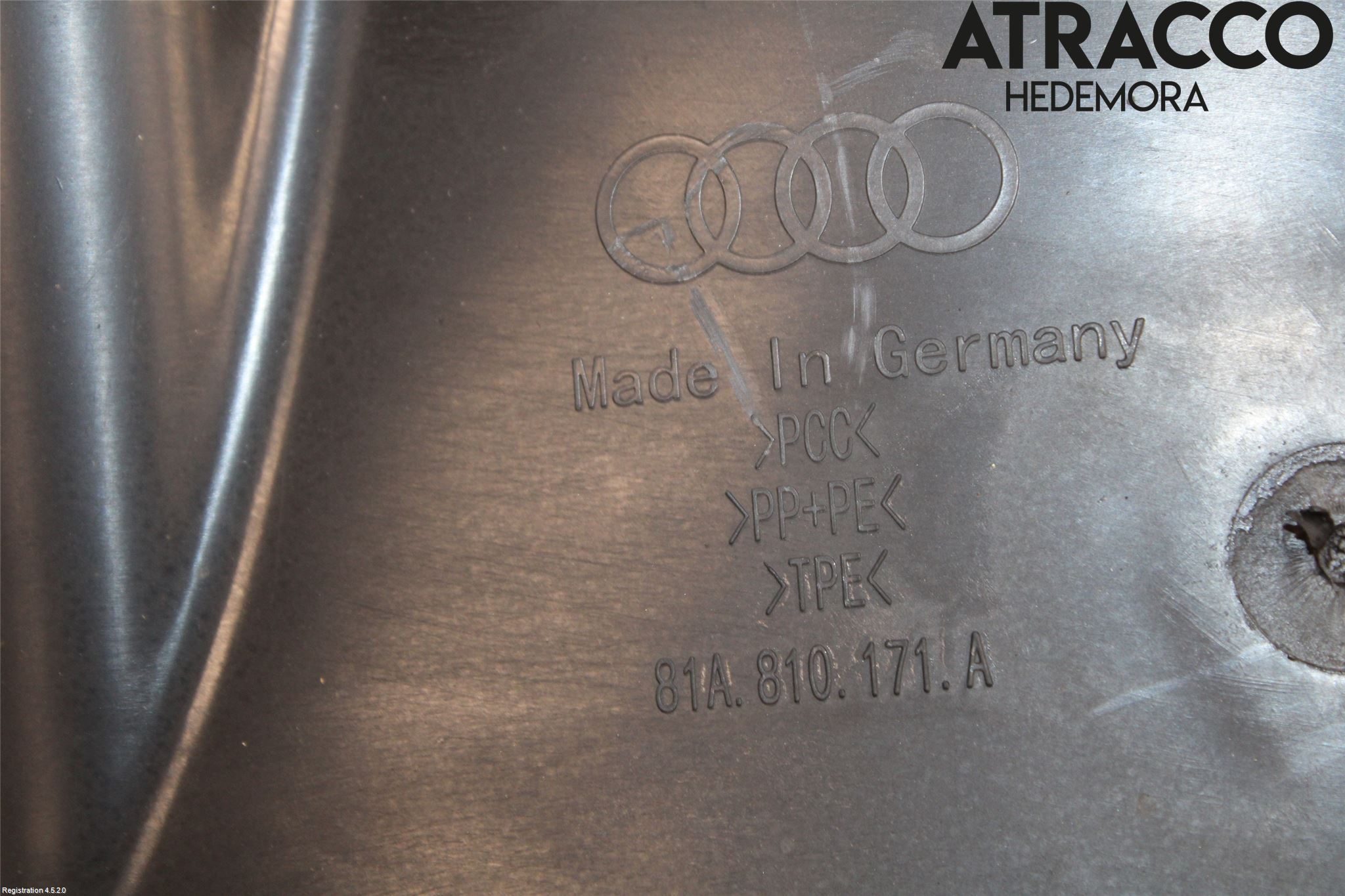 Audi Q2/SQ2 17- Skärm Inner