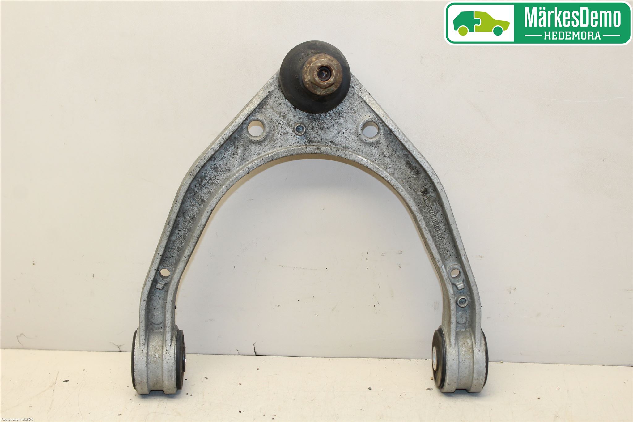 Audi Q7/SQ7 Bärarm Fram Övre Vä