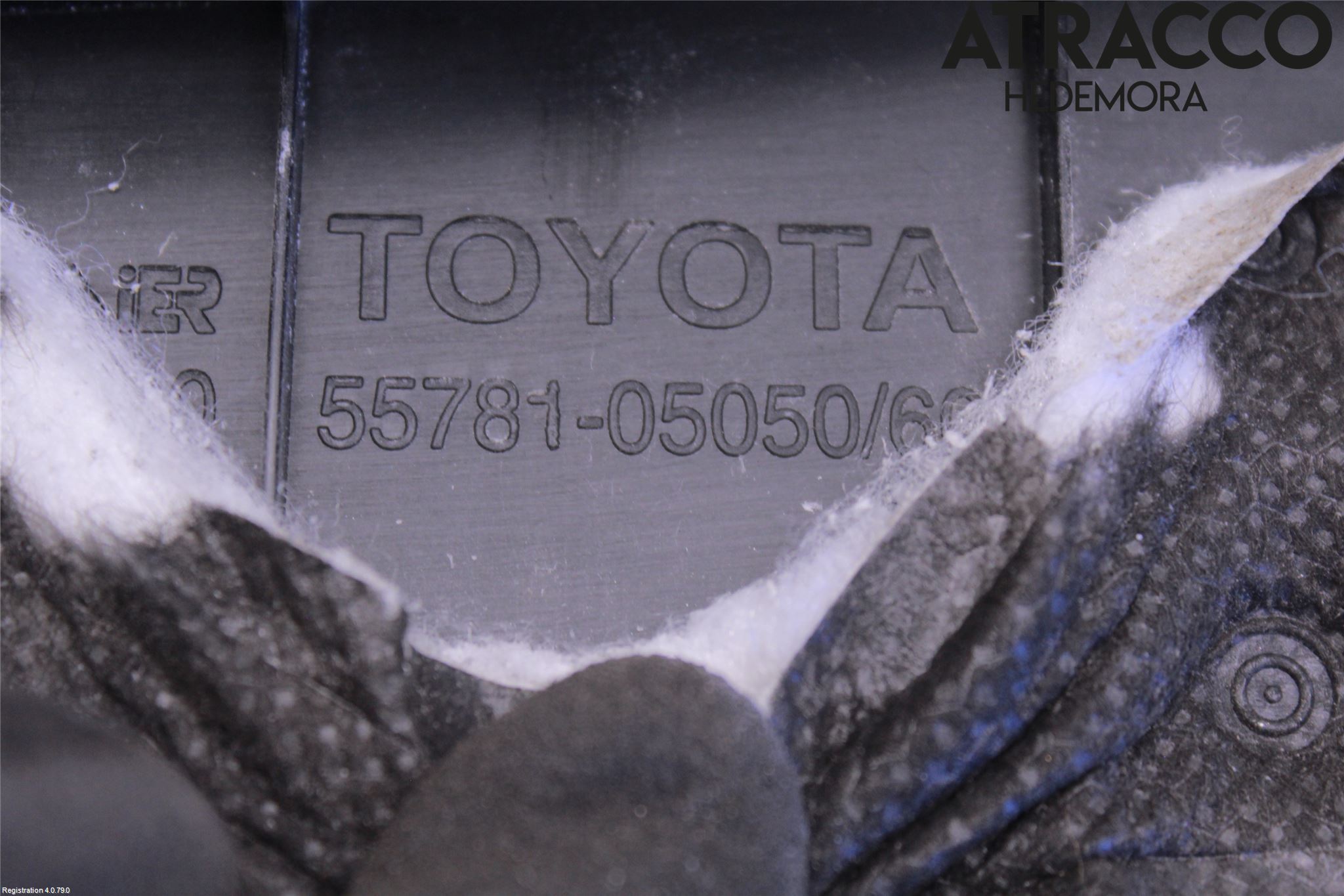Toyota AVENSIS 03-06 Torpedplåt-Torpedplast