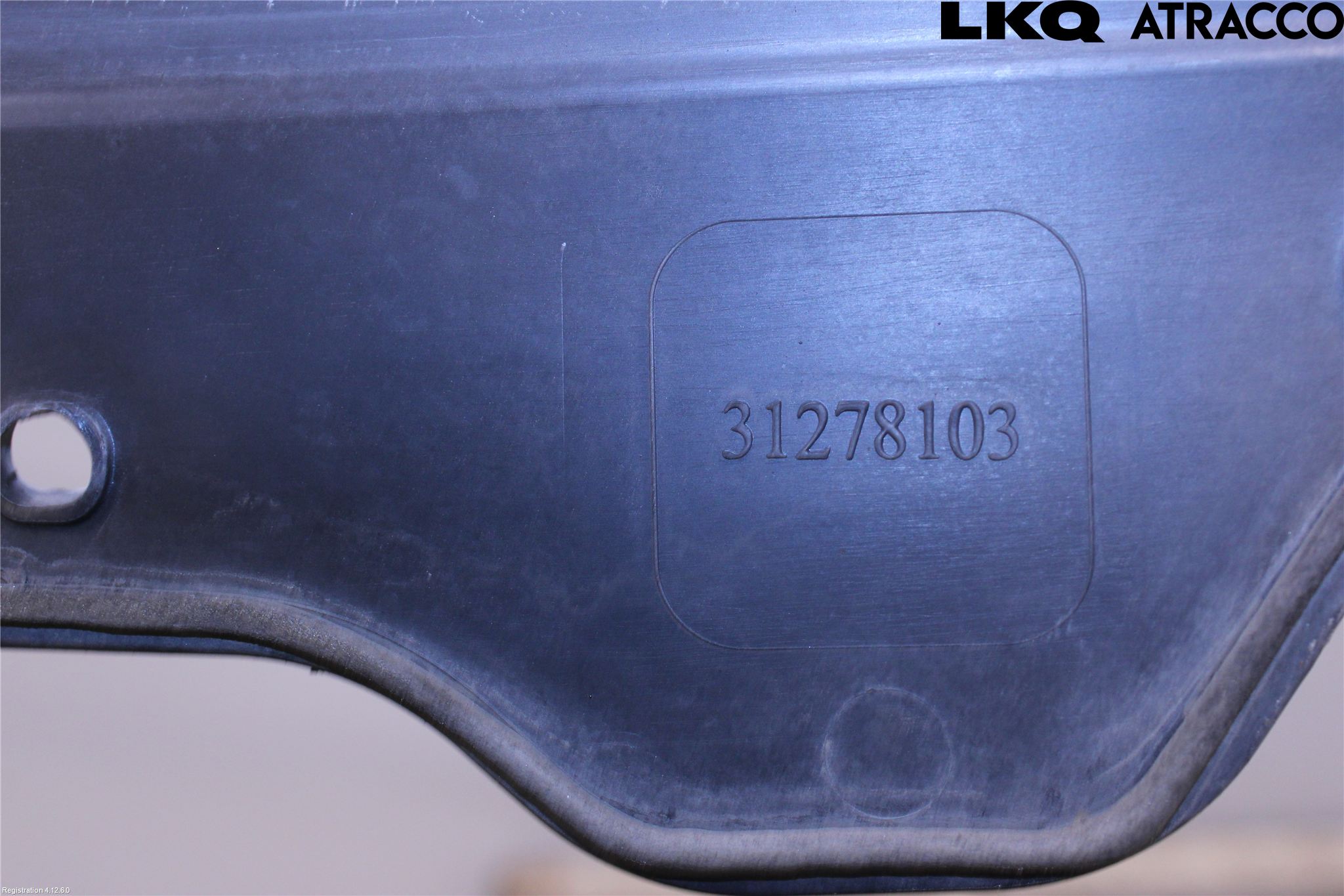 Volvo V40 12-19 Torpedplåt-Torpedplast