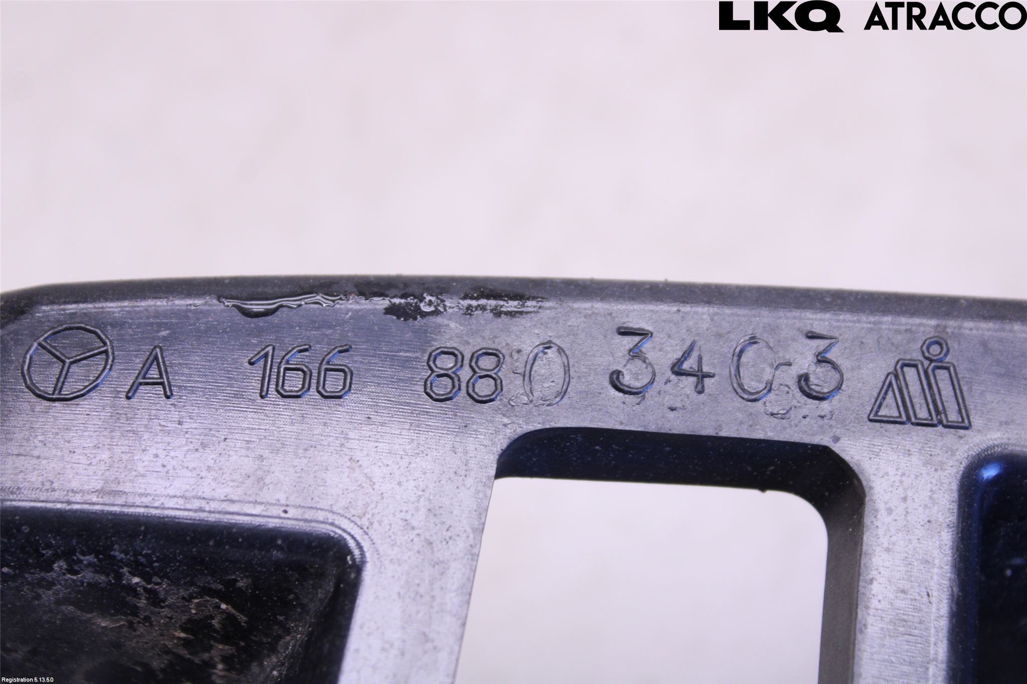 Mercedes-Benz MB ML/GLE-KLASS (W166) 12-18 Stötfångarfäste Bak Hö