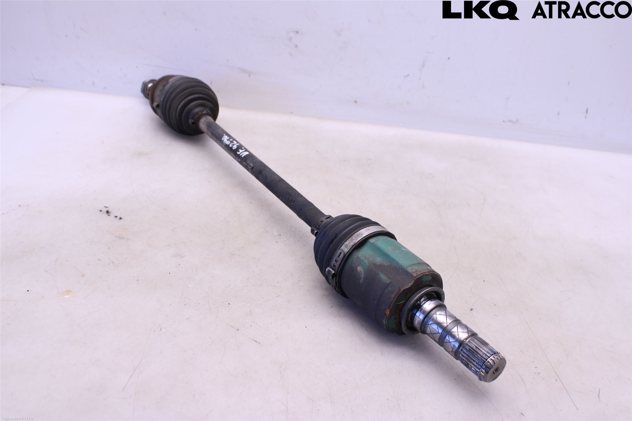 Subaru OUTBACK 10-15 Drivaxel Fram Vänster