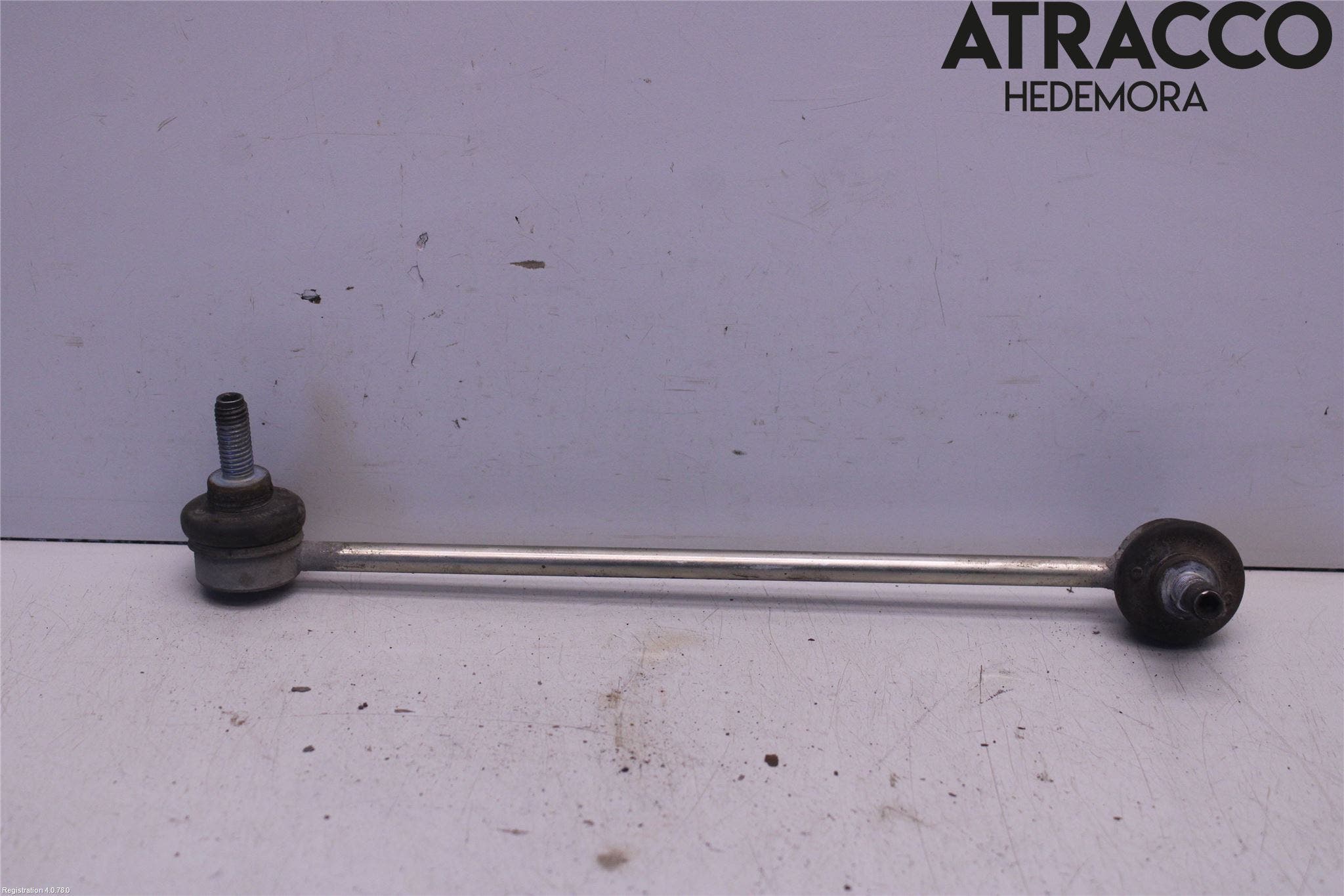 Mercedes-Benz MB C (203) 00-07 Krängningshämmarstag Fram