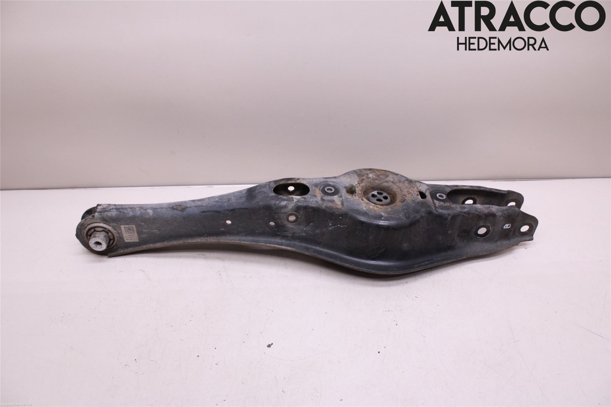 Volkswagen VW TIGUAN 16-24 Bärarm Bak Höger