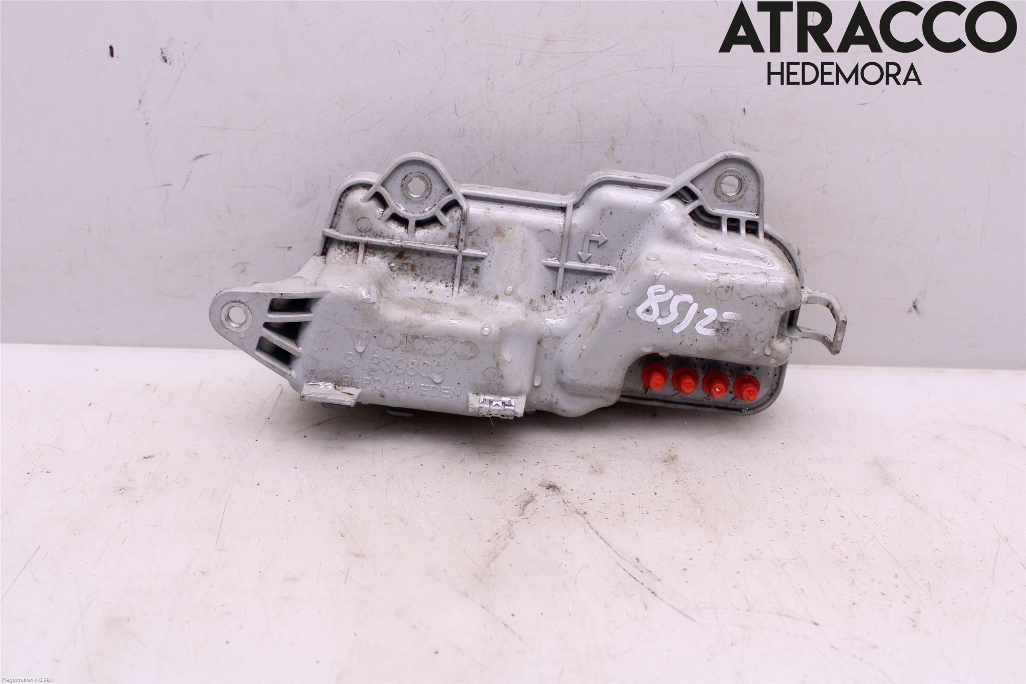 Volvo V90 17->> Vacuumtank