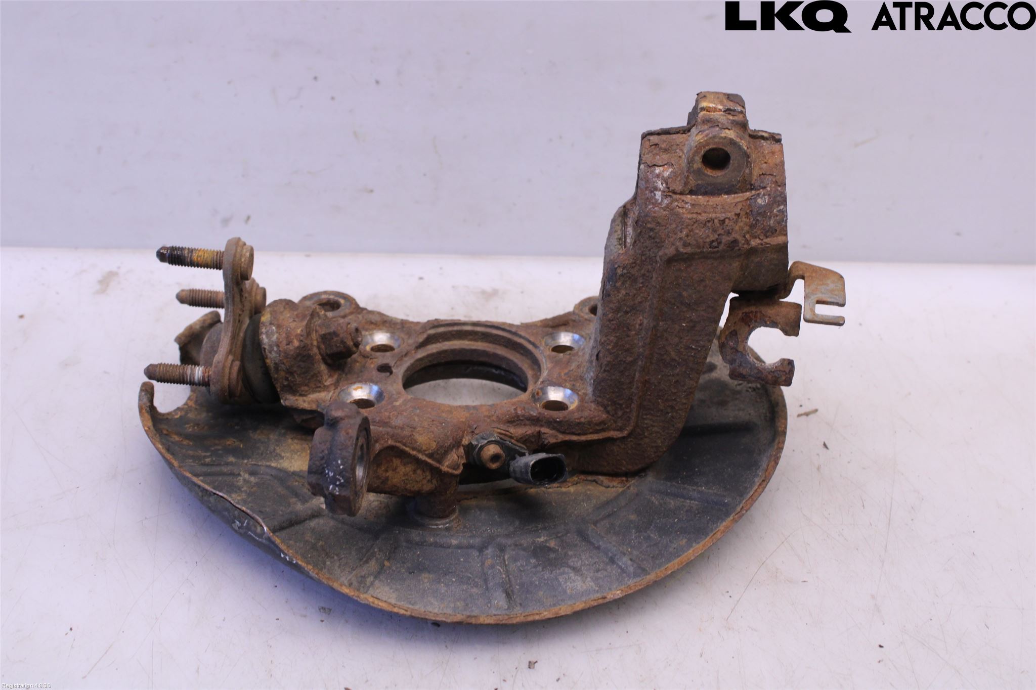 Volkswagen VW CADDY 11-15 Styrspindel Lagerhus Hö