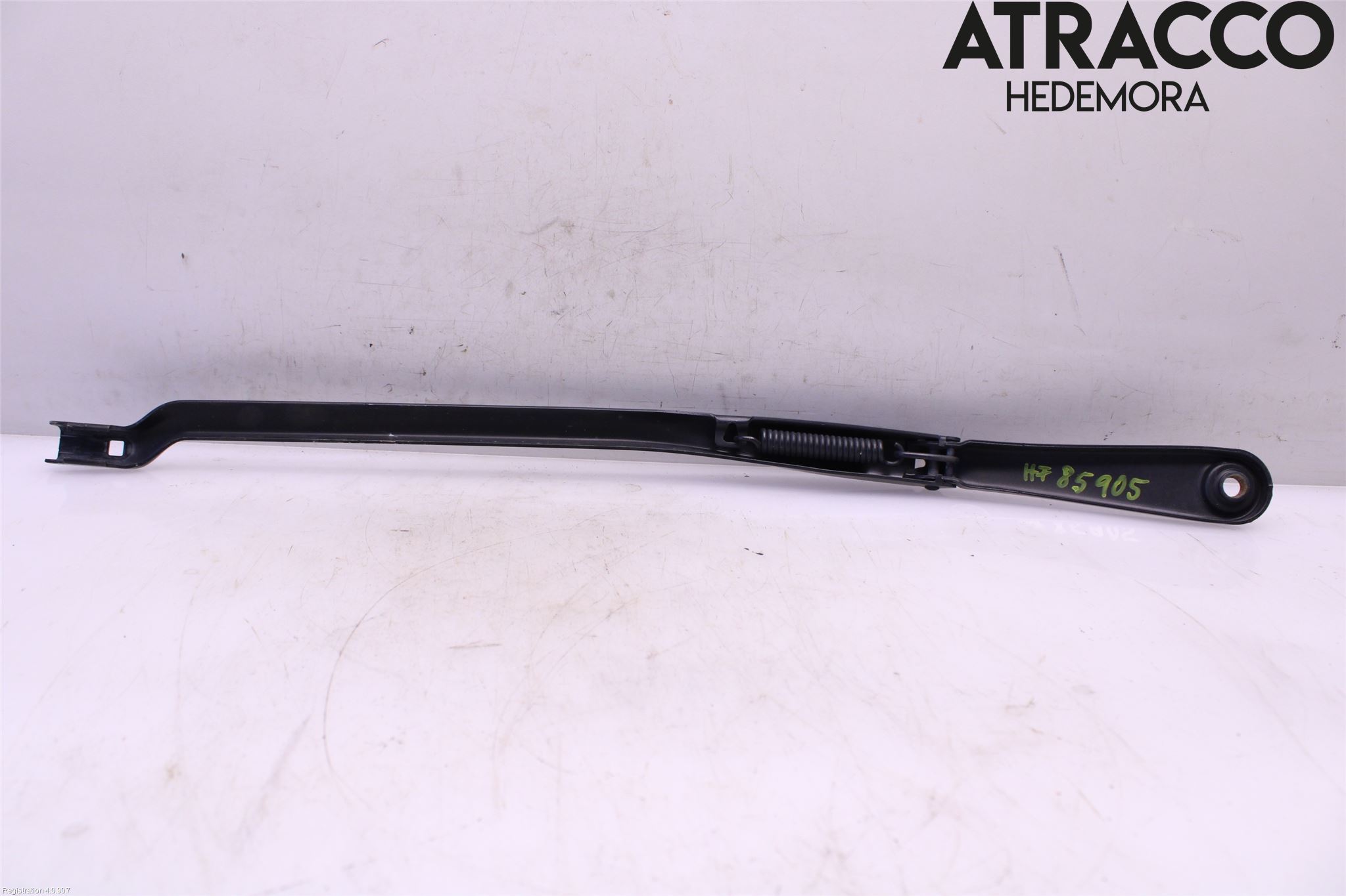 BMW 5 G30/G31/F90 17-23 Torkararm Armar Vindruta