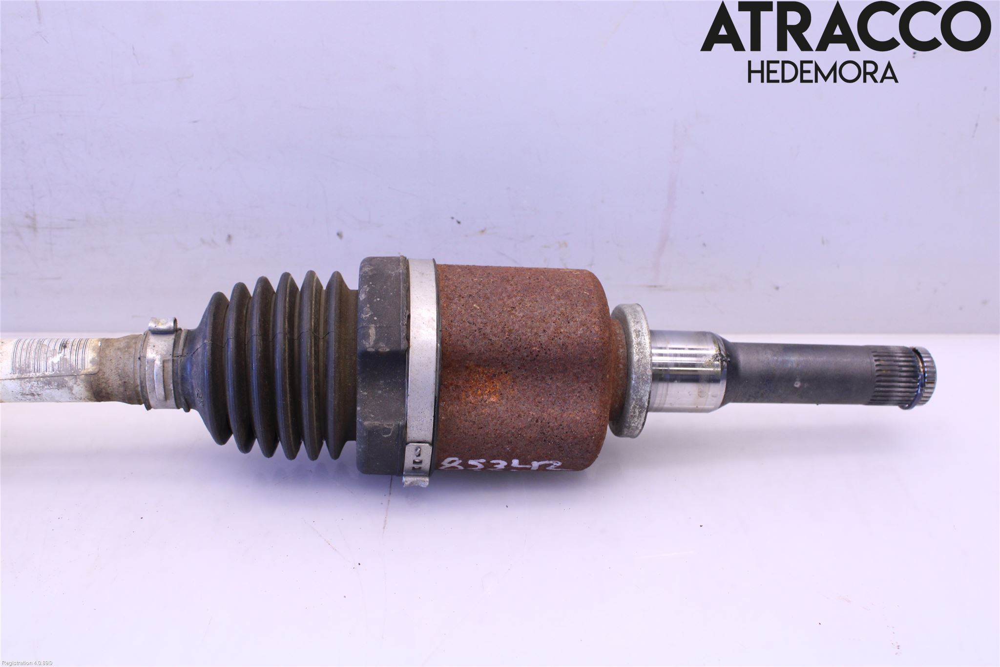 Ford FOCUS 15-18 Drivaxel Fram Vänster