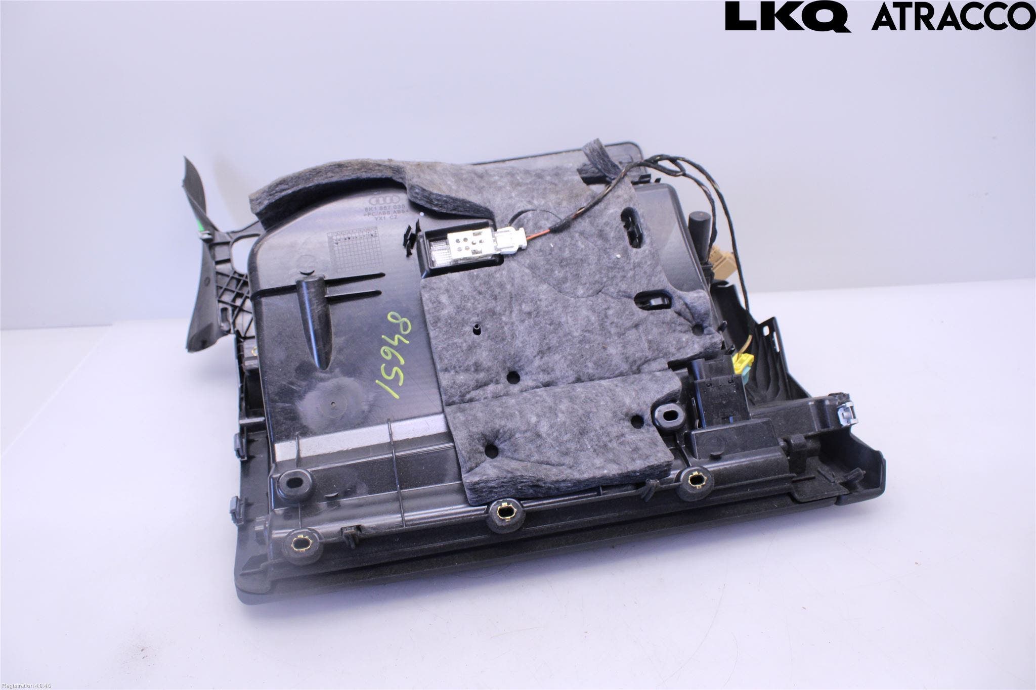 Audi A4/S4 08-11 Handskfack