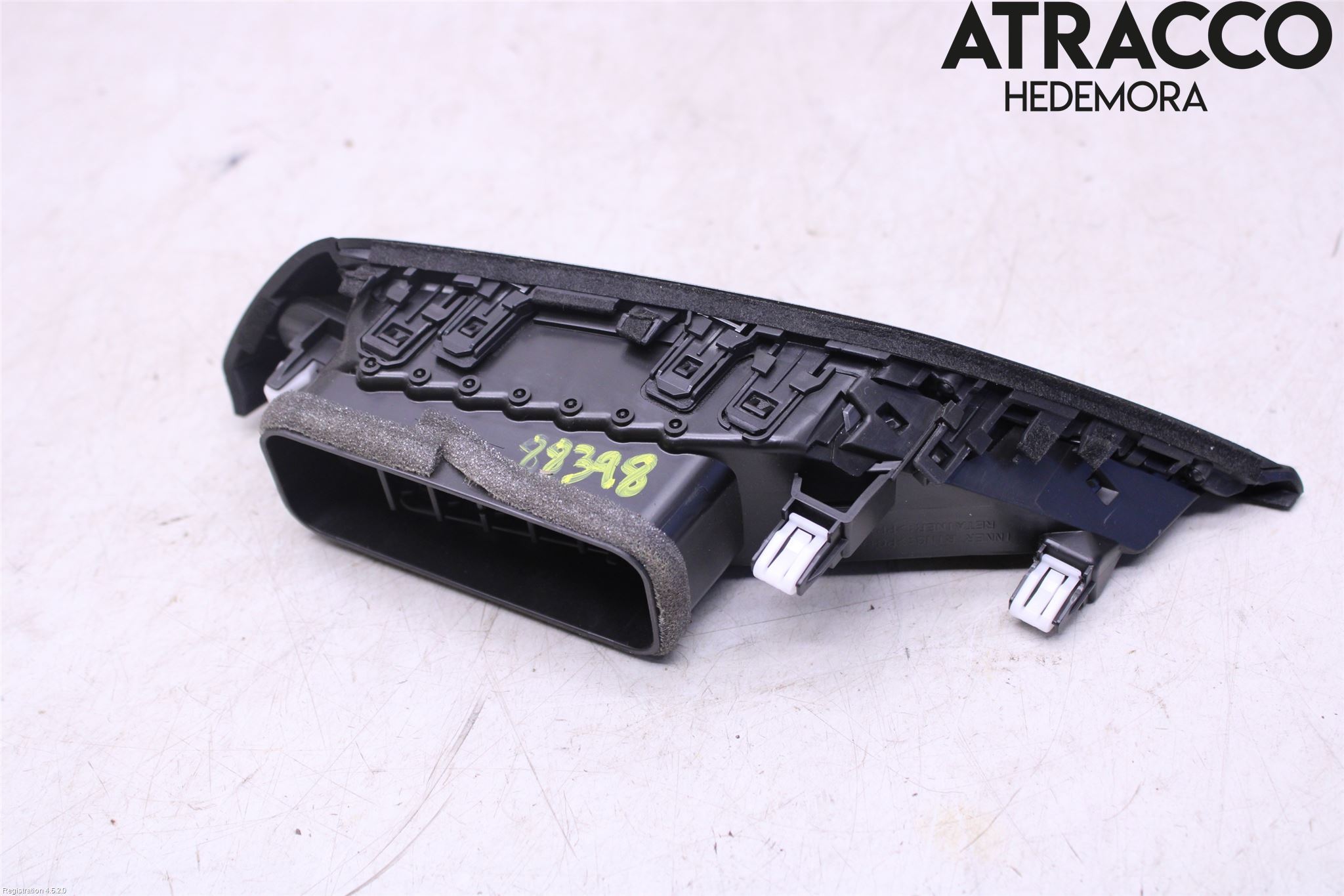 Subaru XV 18-22 Defrosterkanal-Munstycke