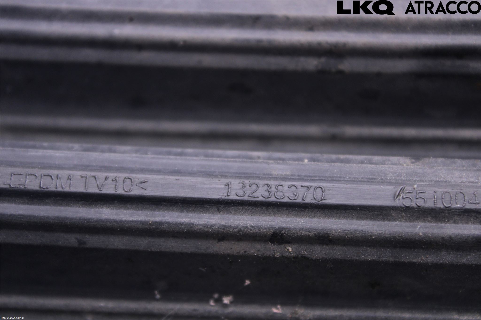 Opel INSIGNIA 09-16 Dimljussarg Fram