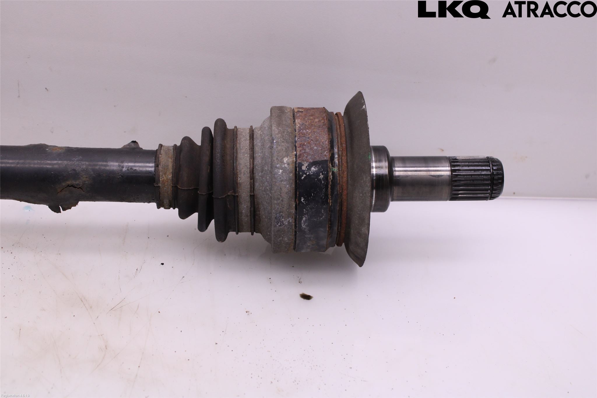 BMW X6 F16 14-19 Drivaxel Bak Vänster