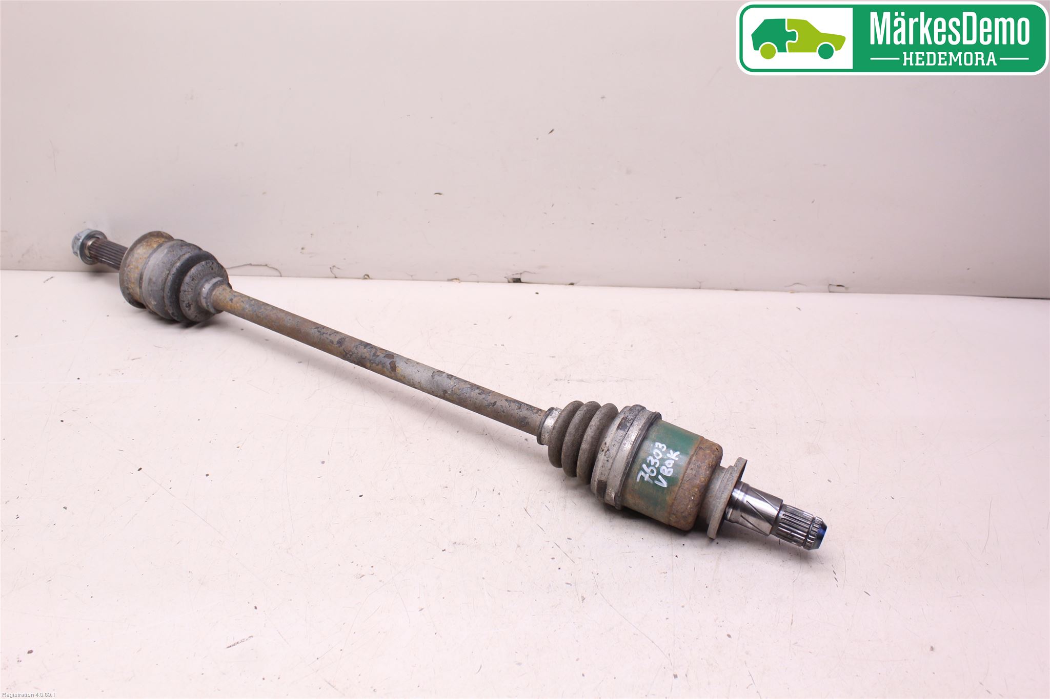 Subaru OUTBACK   07-09 Drivaxel Bak Vänster