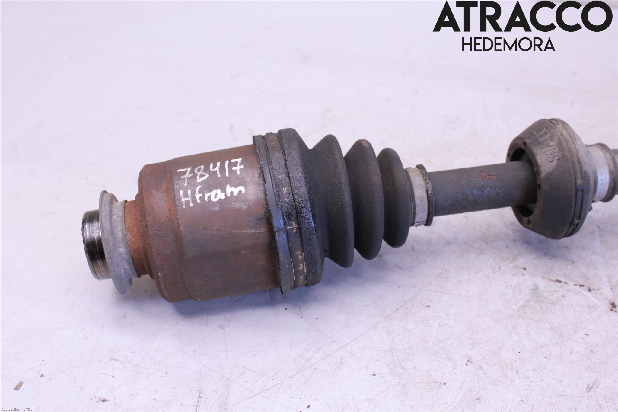 Honda CR-V 02-06 Drivaxel Fram Höger