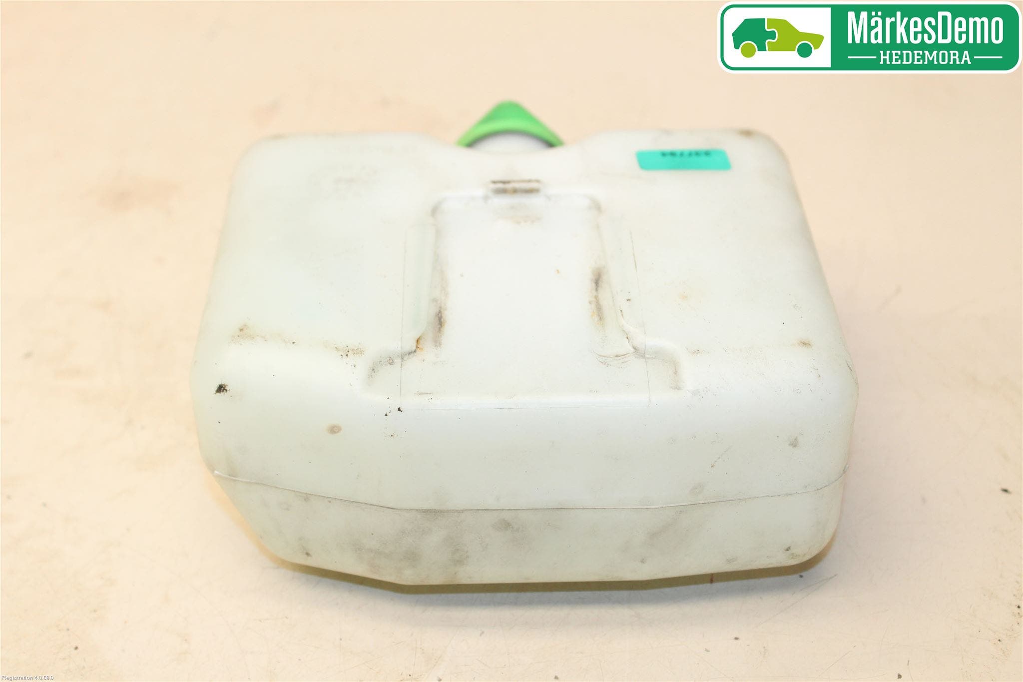 Suzuki SWIFT 11-16 Expansionstank