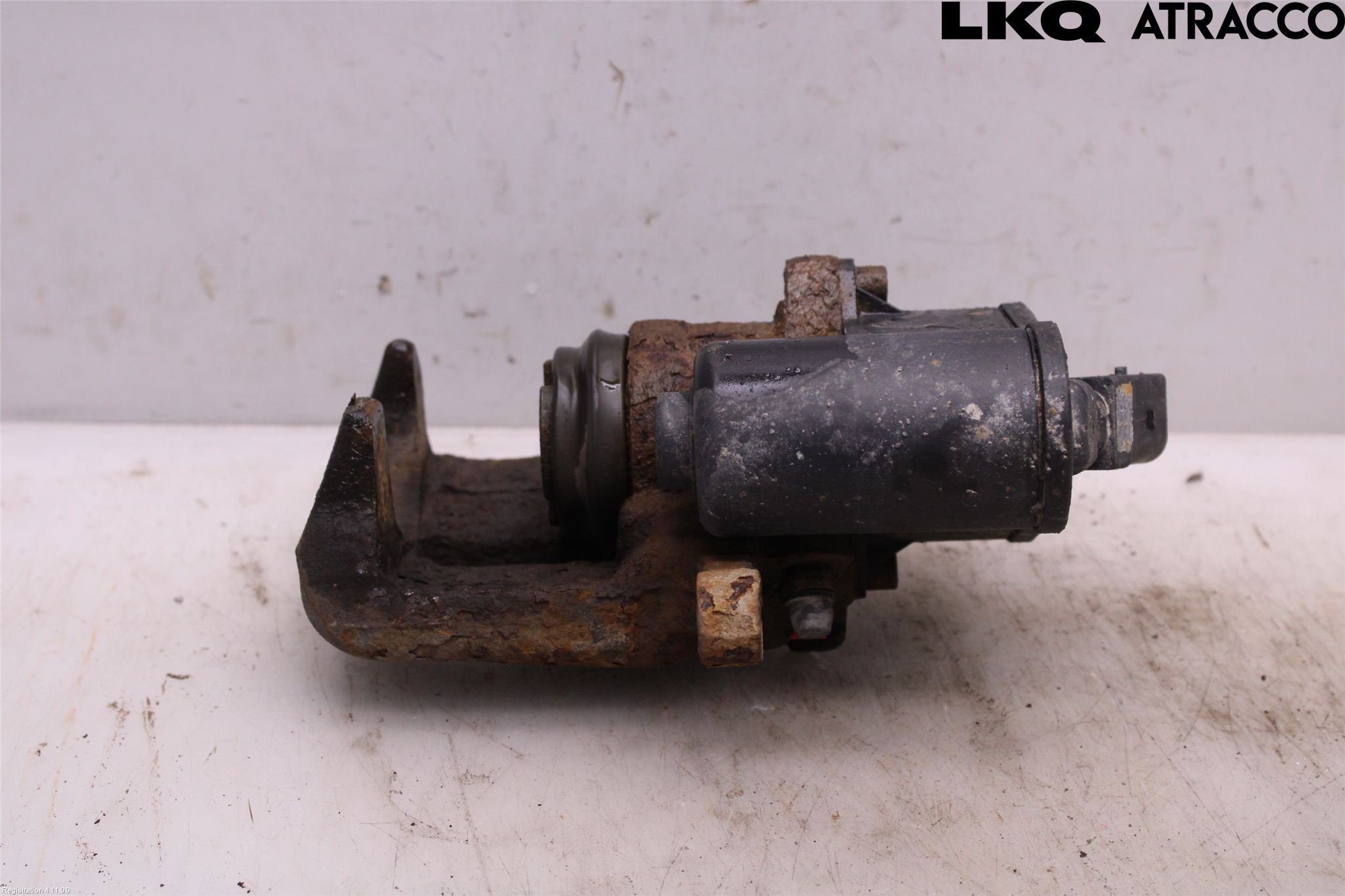 Volkswagen VW PASSAT 11-14 Bromsok Bak Höger