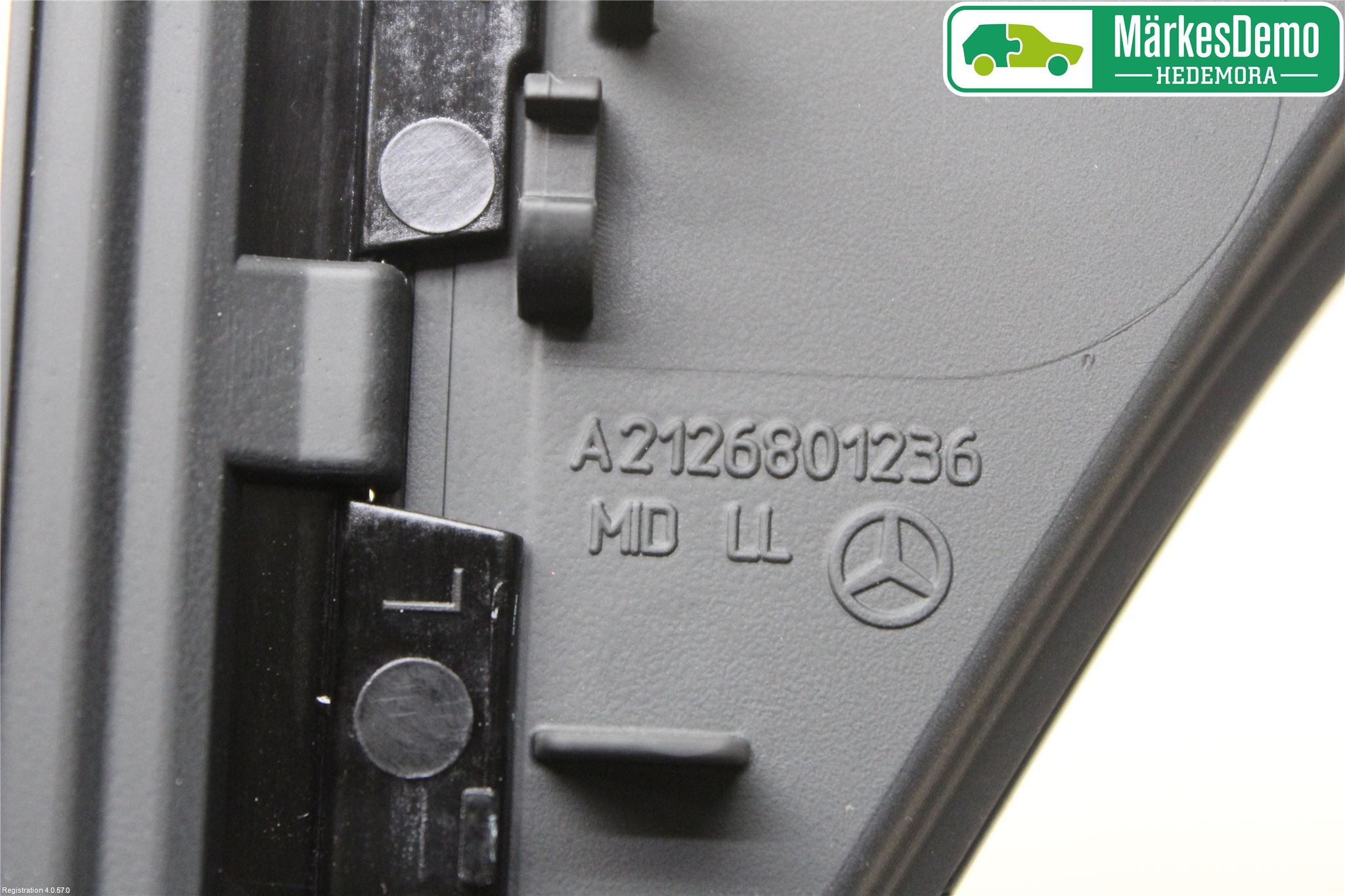 Mercedes-Benz MB E-KLASS (W212) 09-16 Instrument-Radio Sarg