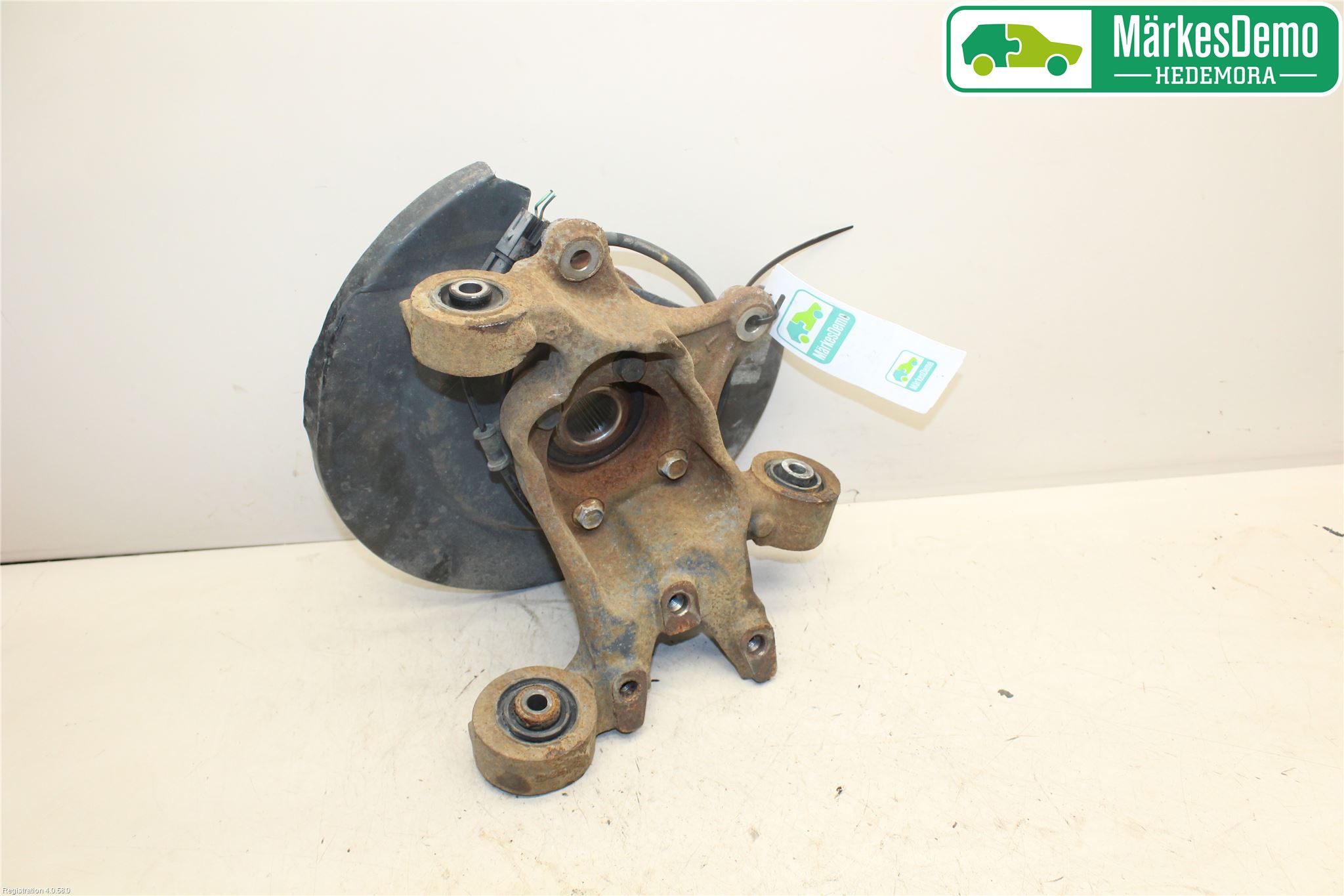 Fiat FREEMONT Hjullagerhus-Spindel Vä B