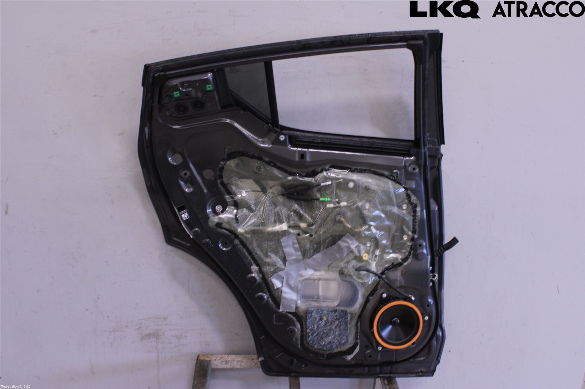 Toyota C-HR 16-23 Dörr Bak Vänster