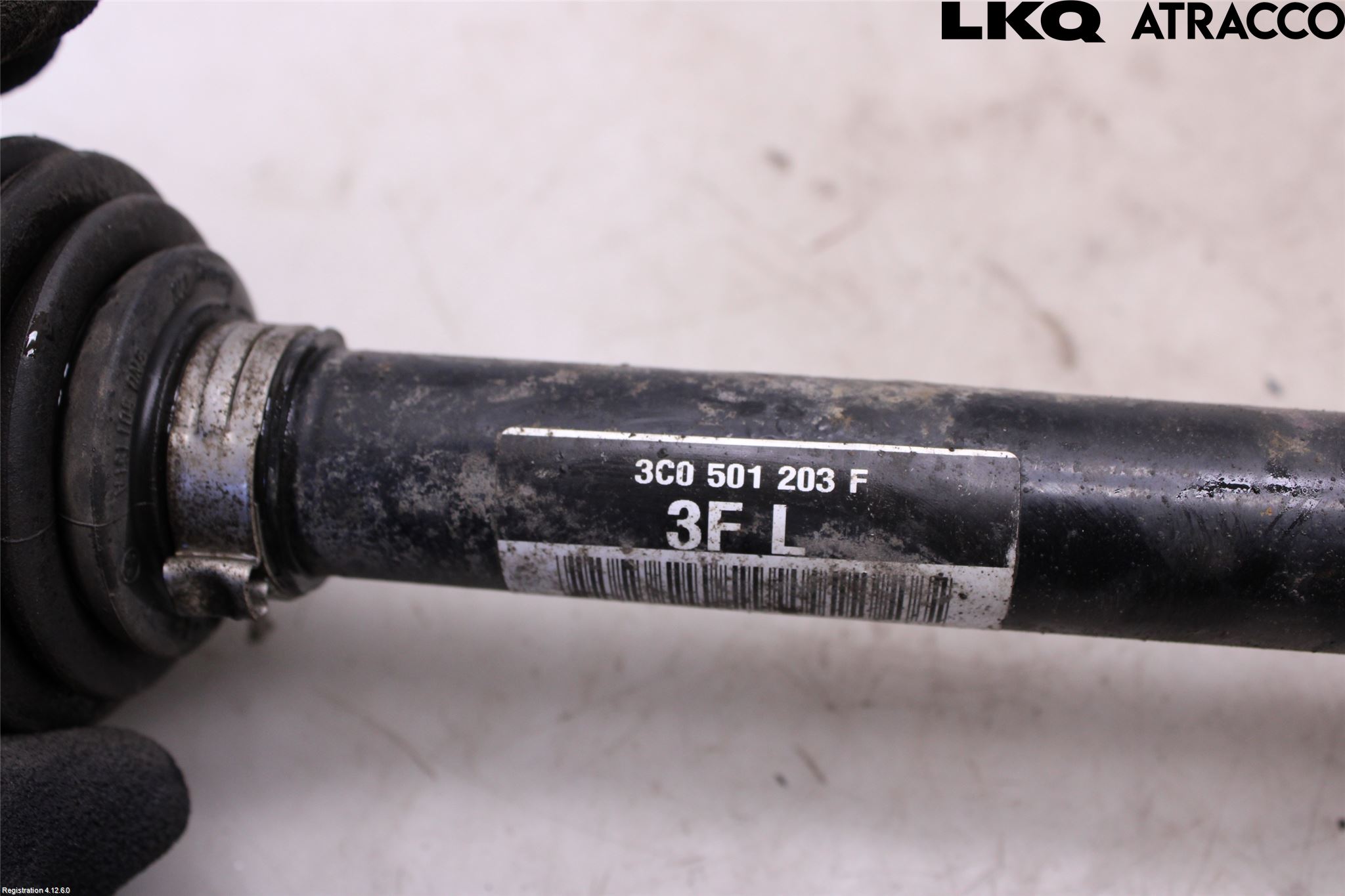 Skoda YETI Drivaxel Bak Vänster