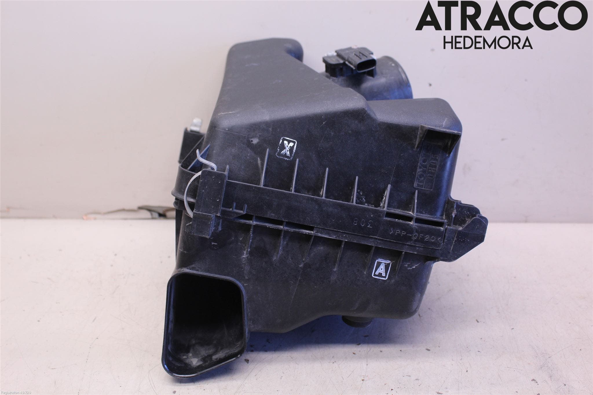 Toyota VERSO 09-18 Luftrenare