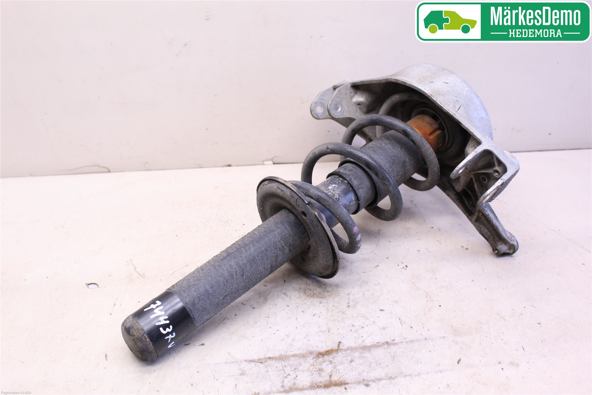 Audi A4 12-15 Fjäderben Fram Vänster