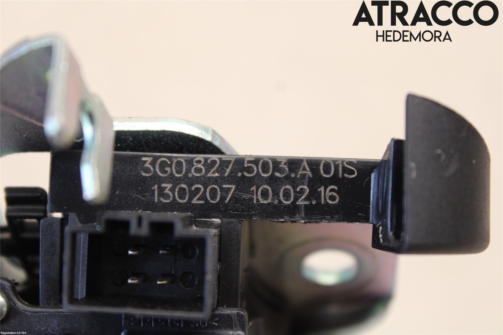 Audi A4/S4 B9 16-19 Låskista Baklucka