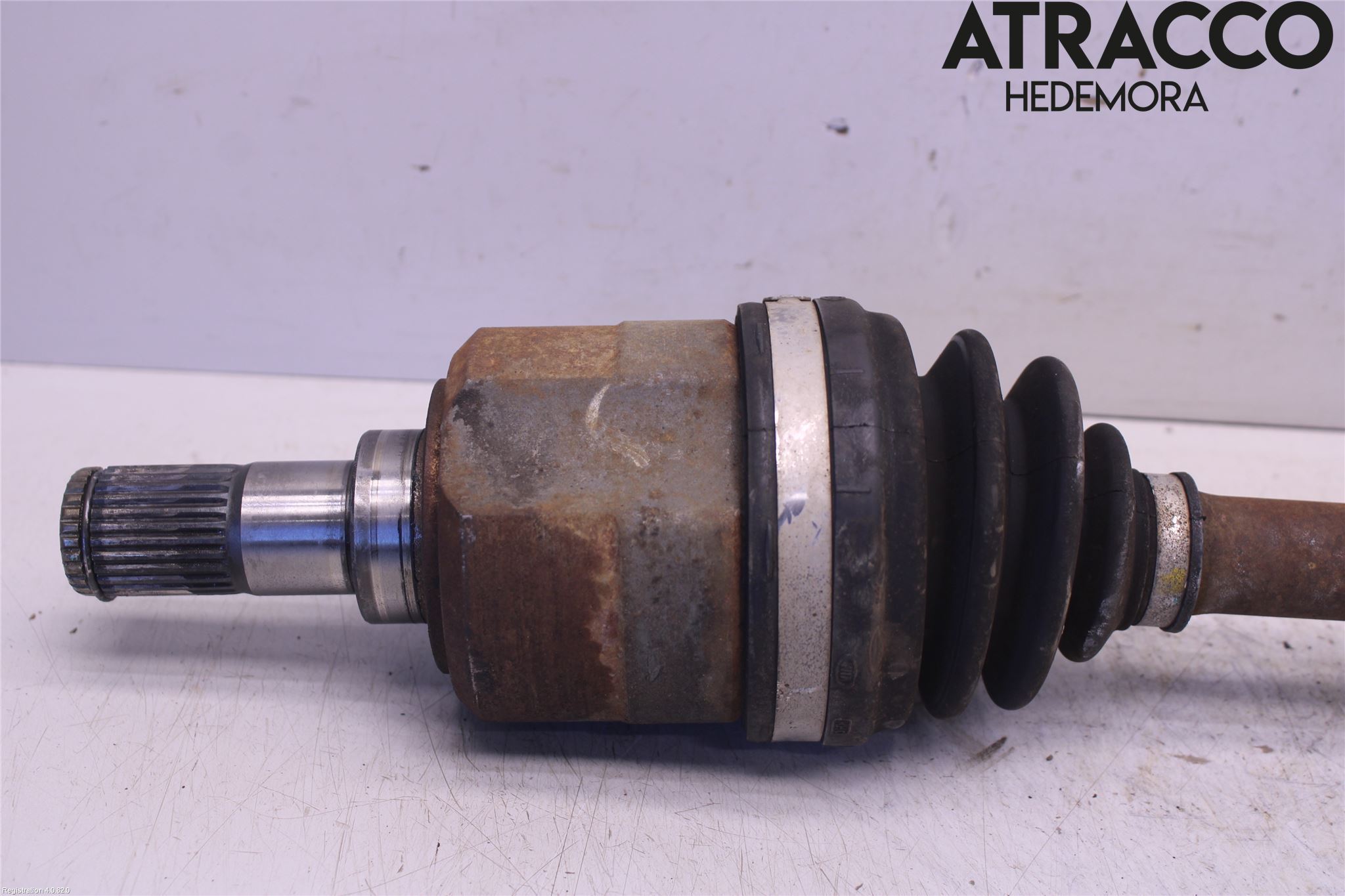 Hyundai ix35 Drivaxel Fram Vänster