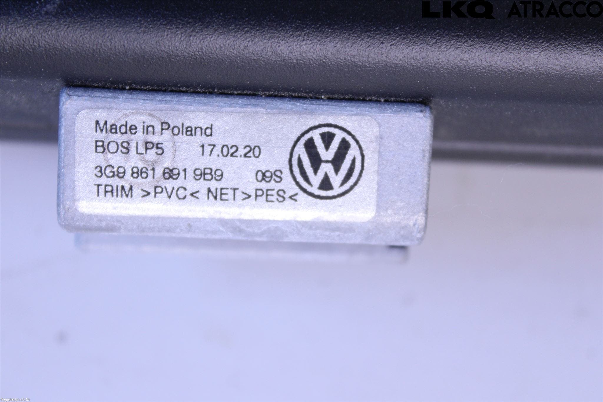 Volkswagen VW PASSAT 20-24 Lastförskjutningsskydd-Galler