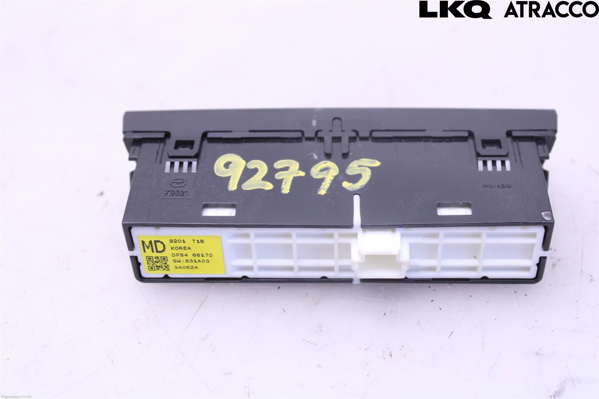 Mazda CX-30 20- Strömställare Multifunktion