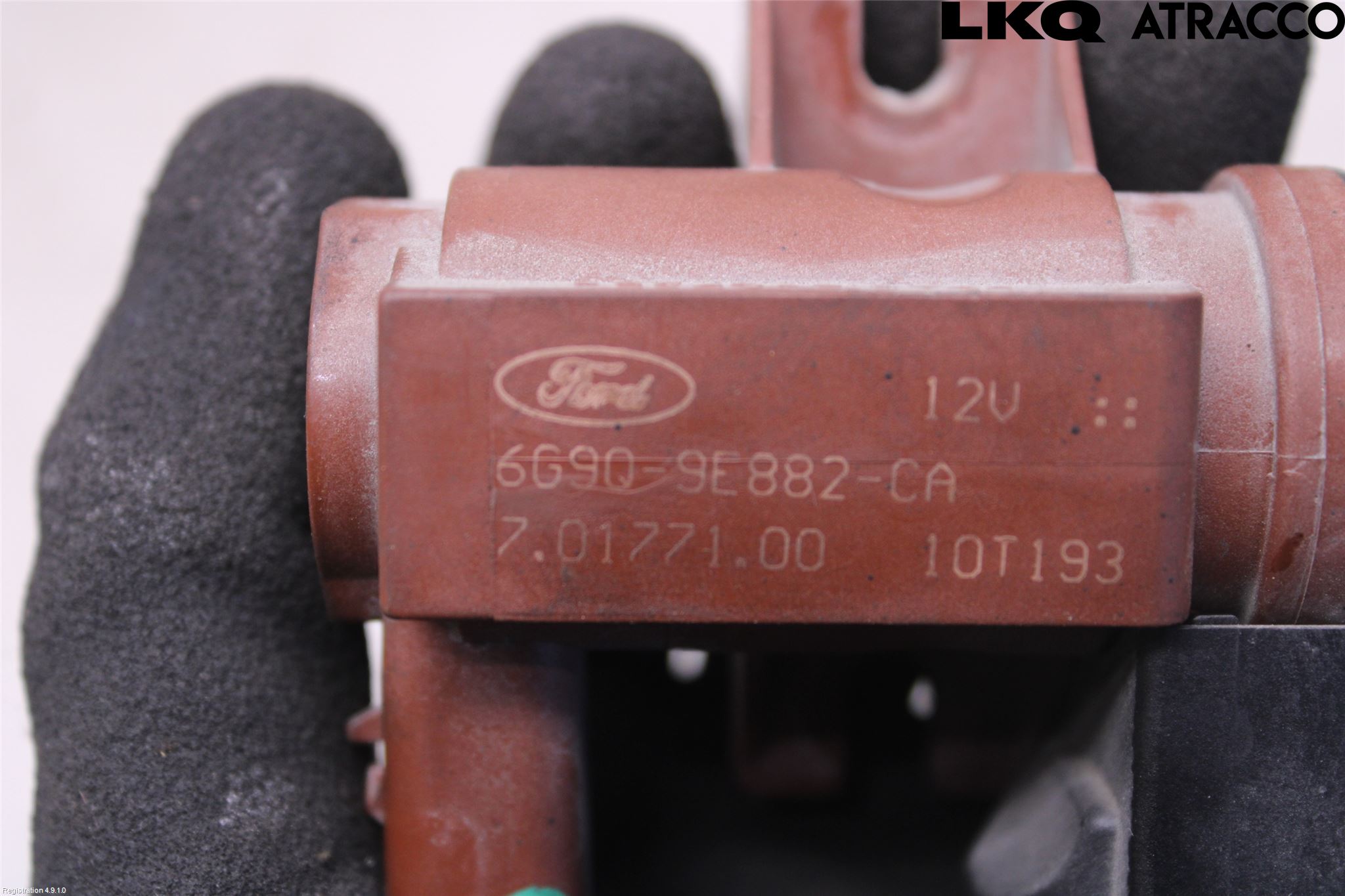 Ford MONDEO 07-15 Vakuumventil