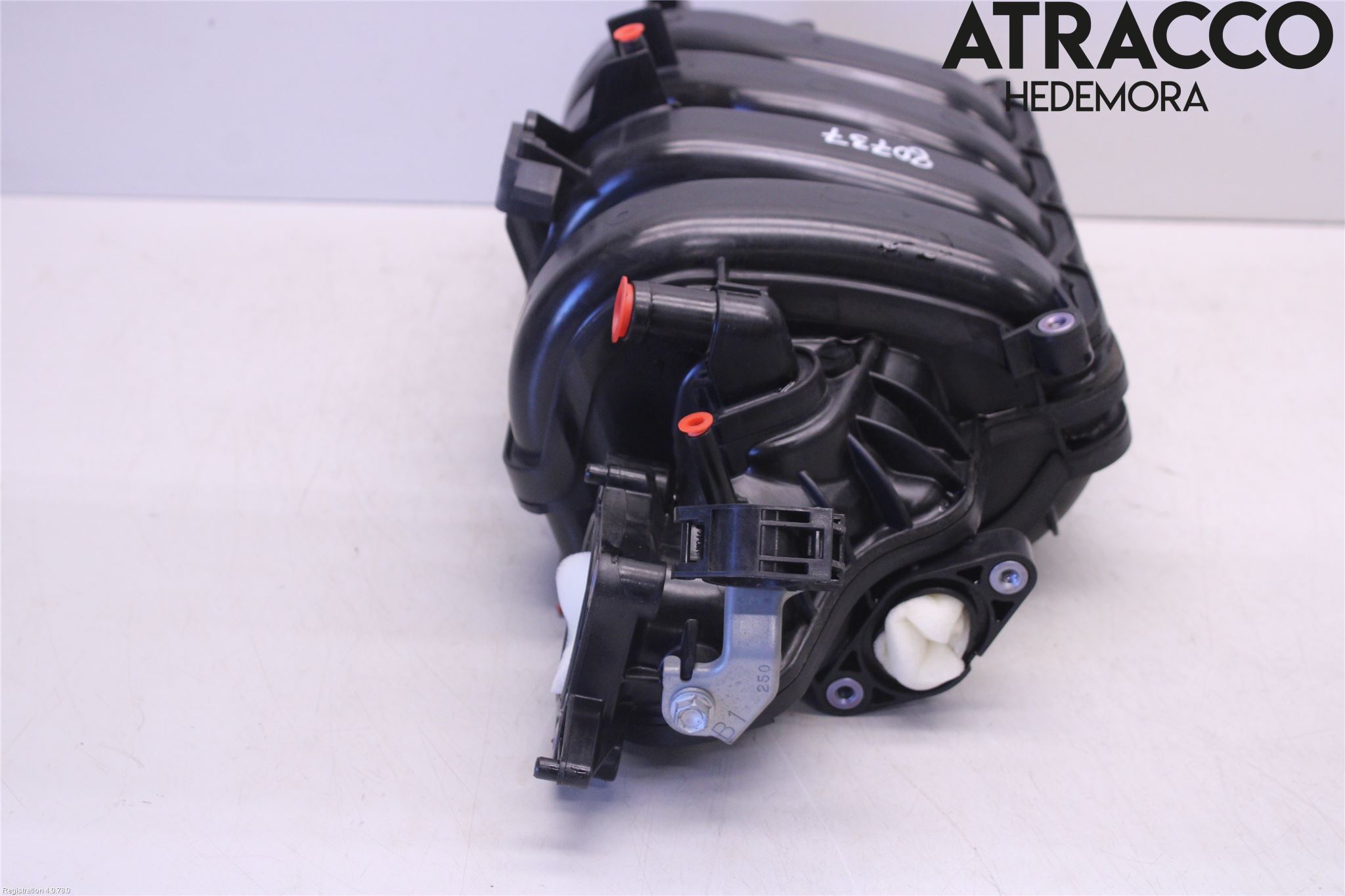 Toyota YARIS XP130 15-20 Grenrör Insug