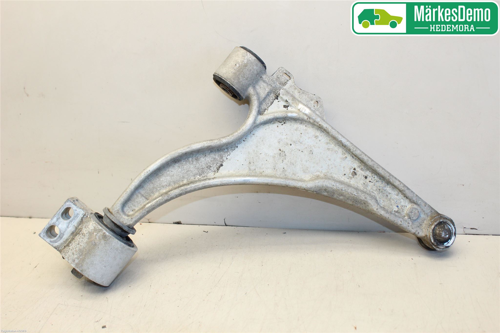Opel ASTRA J 10-15 Bärarm Fram Undre Vä