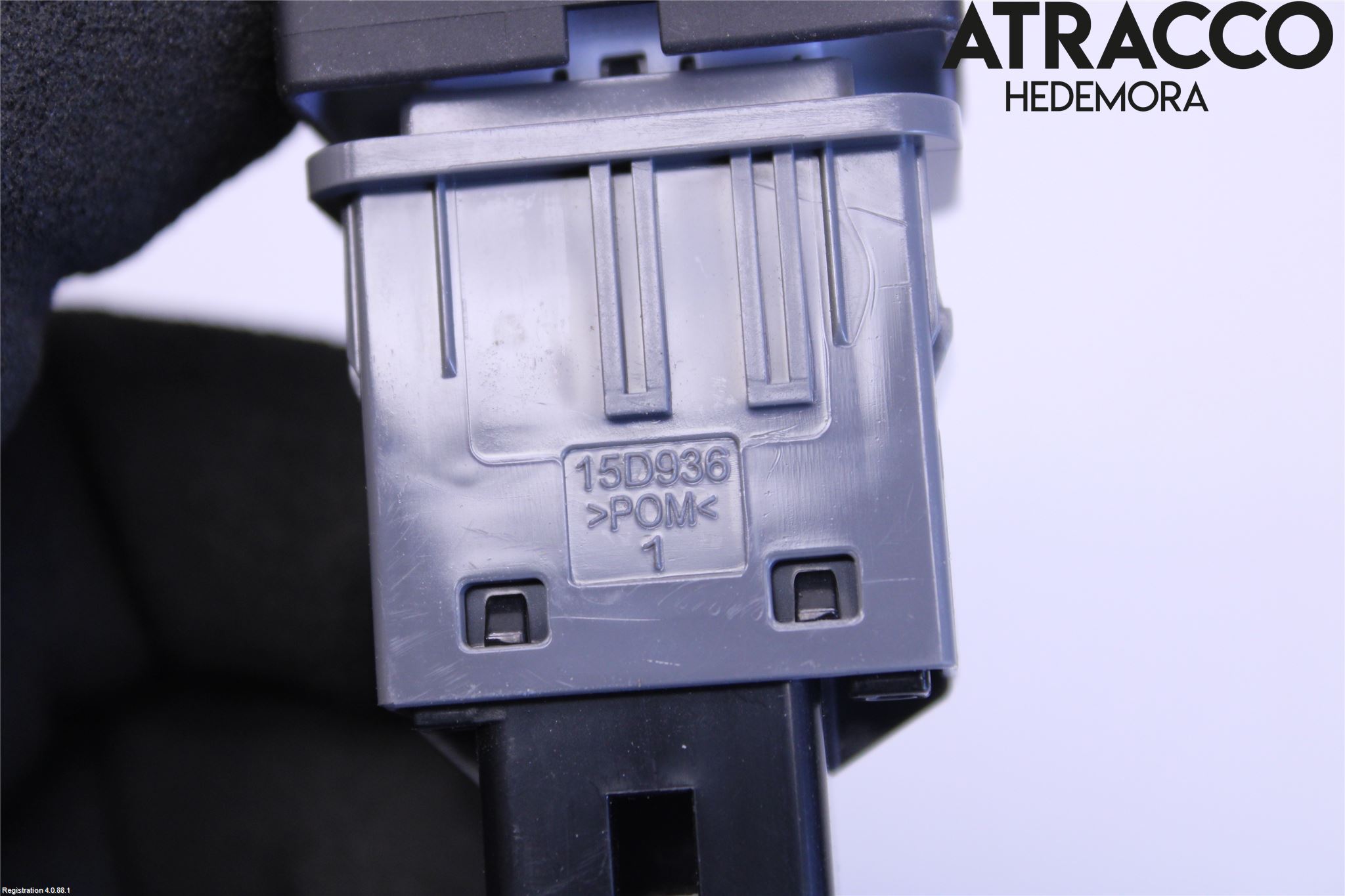 Toyota C-HR 16-23 Strömställare Tanklucka