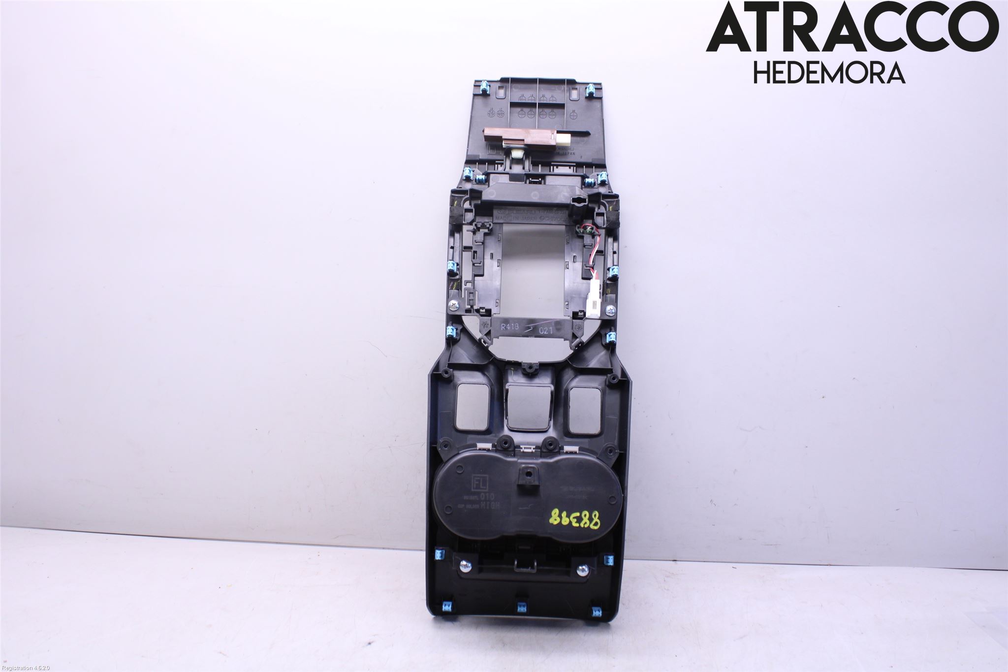 Subaru XV 18-22 Instrumentkonsoll Mitt