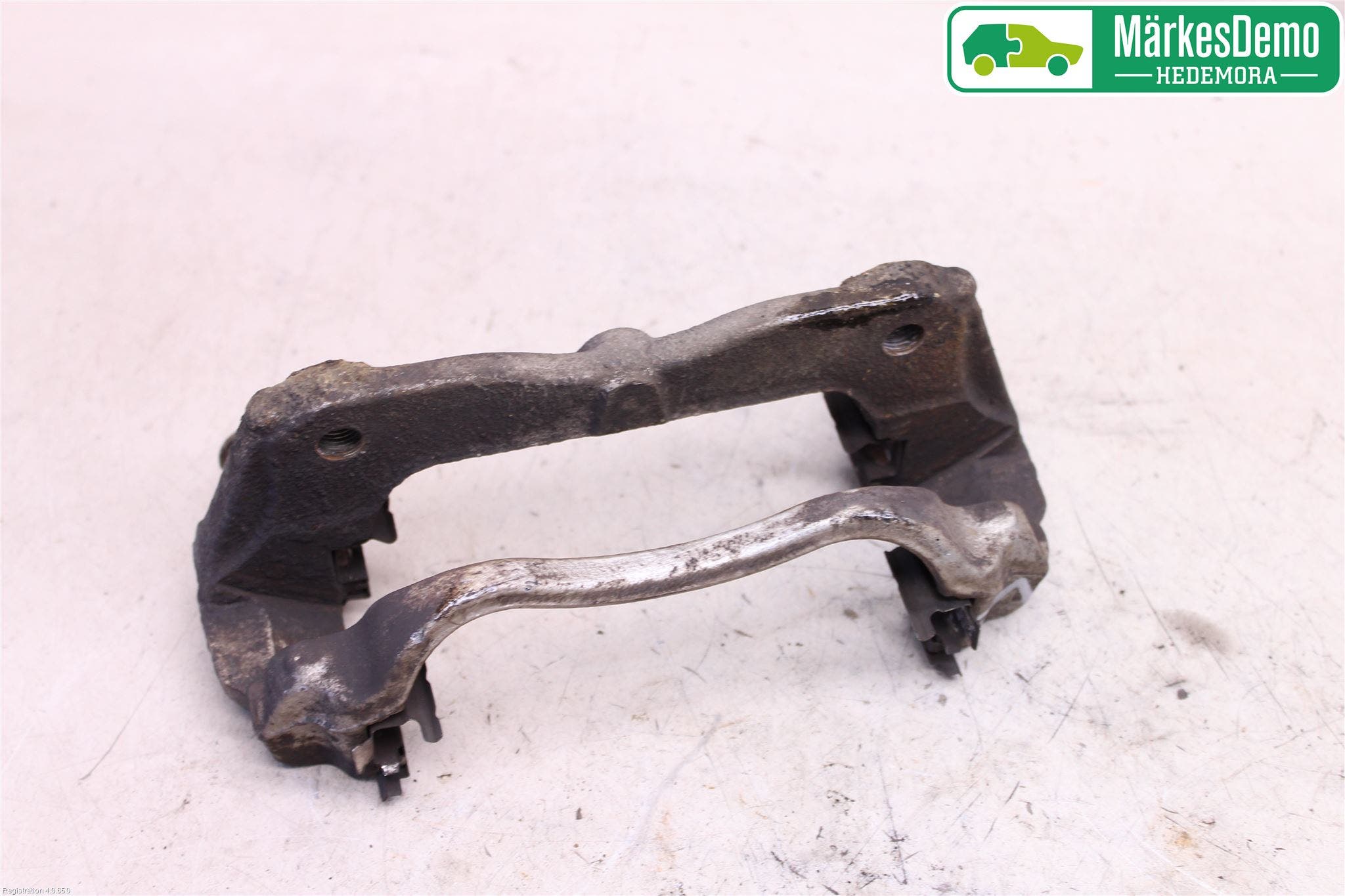 Toyota AVENSIS 09-15 Bromsokshållare