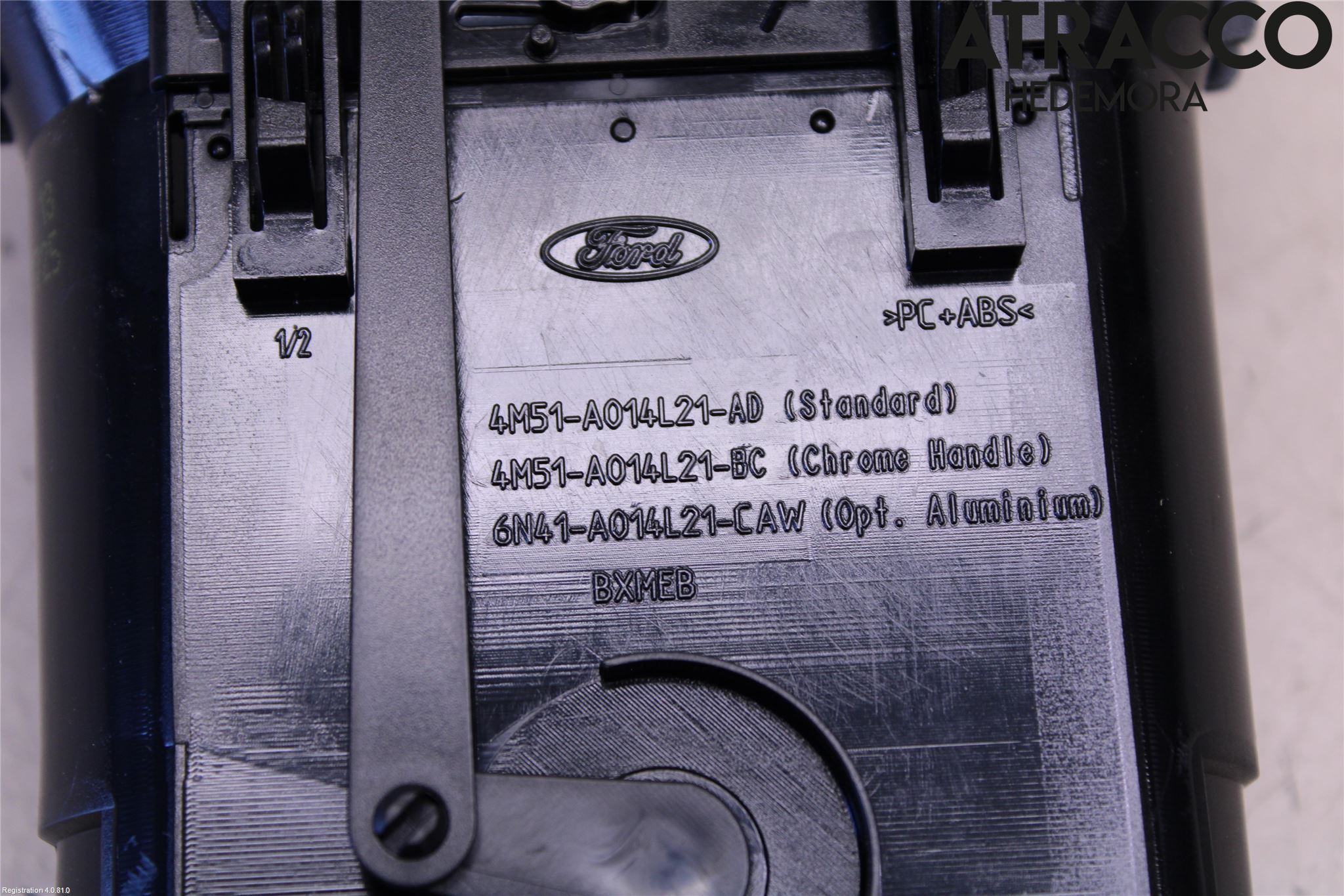 Ford FOCUS     04-07 Defrosterkanal-Munstycke