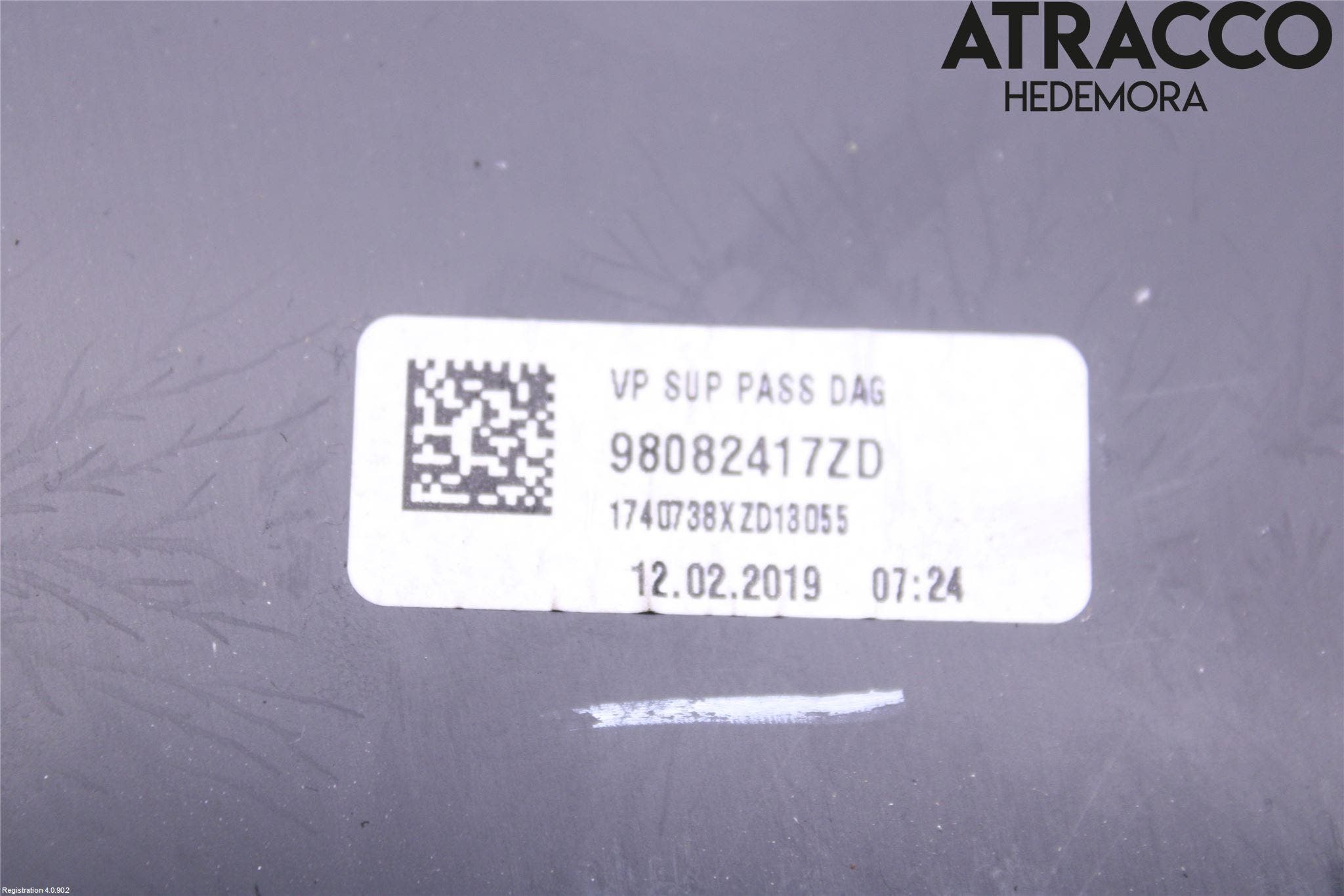 Peugeot EXPERT/E-EXPERT 17- Handskfack