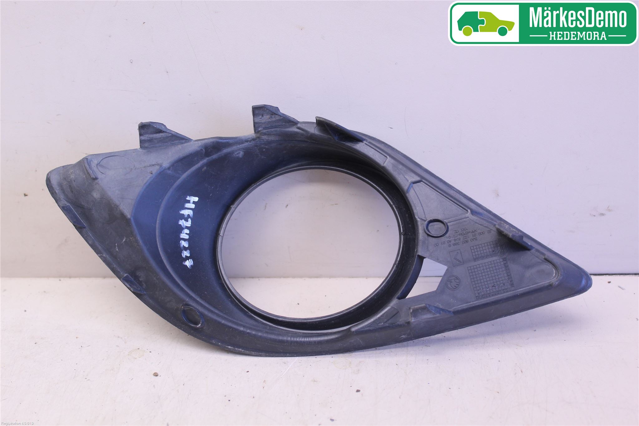 Skoda FABIA 07-14 Dimljussarg Fram