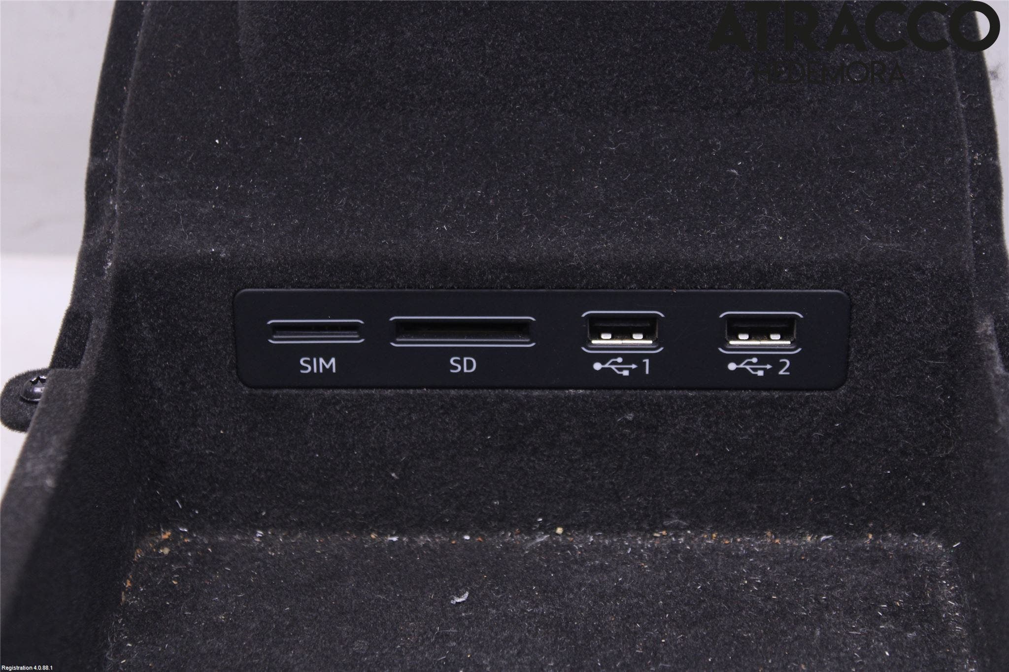 Audi A6 F2/C8 19- Inr Tunnelfack