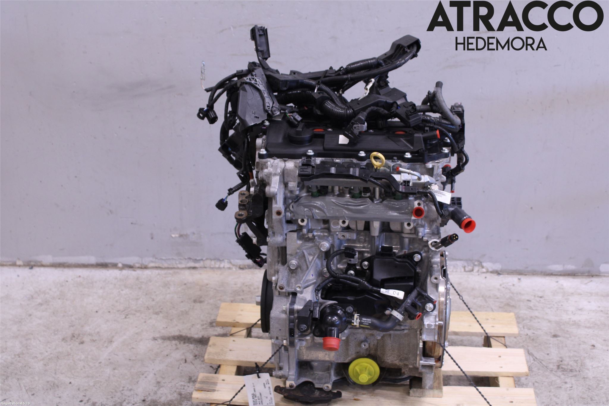 Toyota YARIS CROSS XP21 21- Motor Bensin