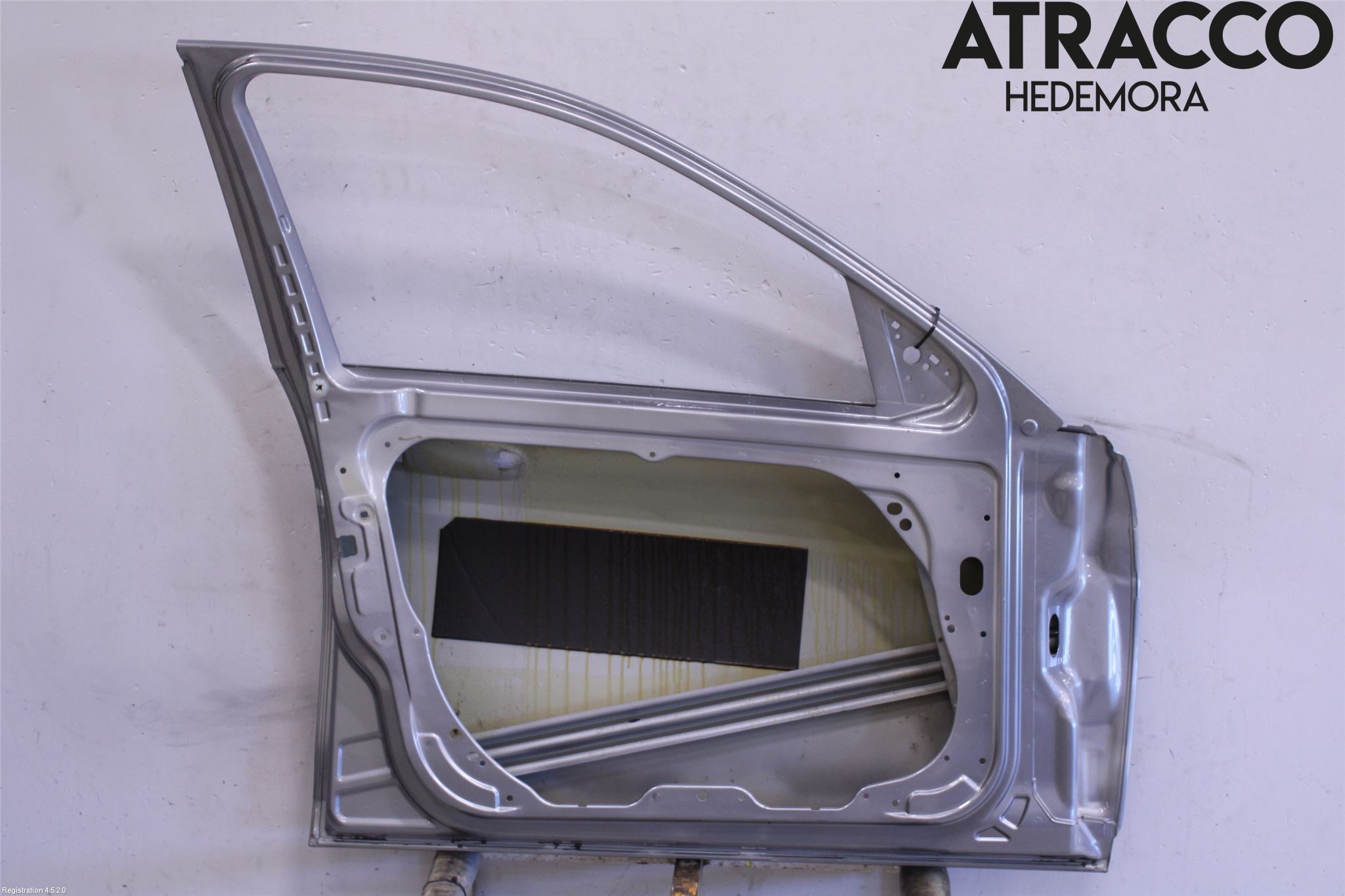 Mercedes-Benz MB C-KLASS (W204) 07-15 Dörr Fram Vänster