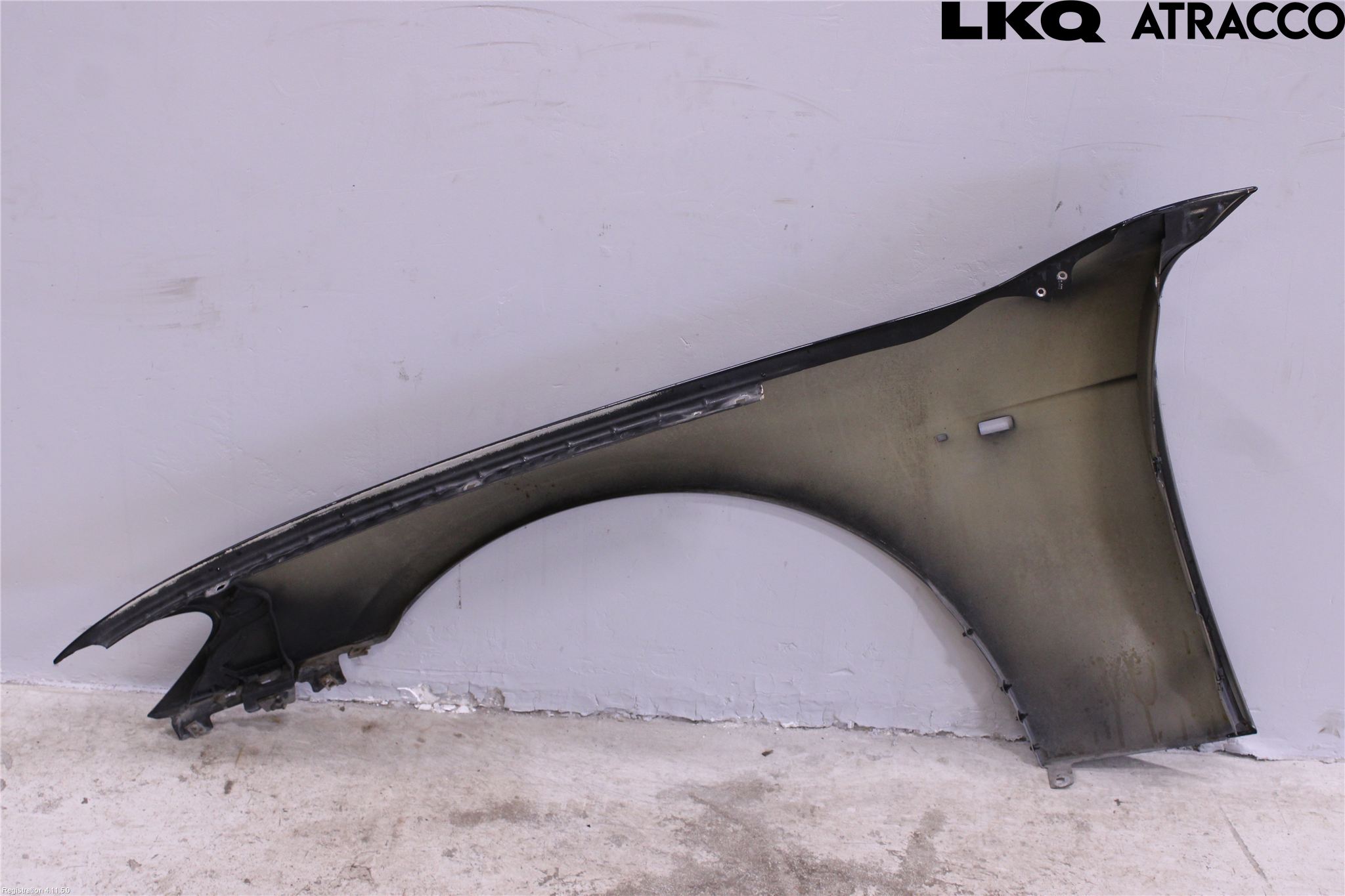 BMW 7 E65/66    00-08 Skärm Fram Höger