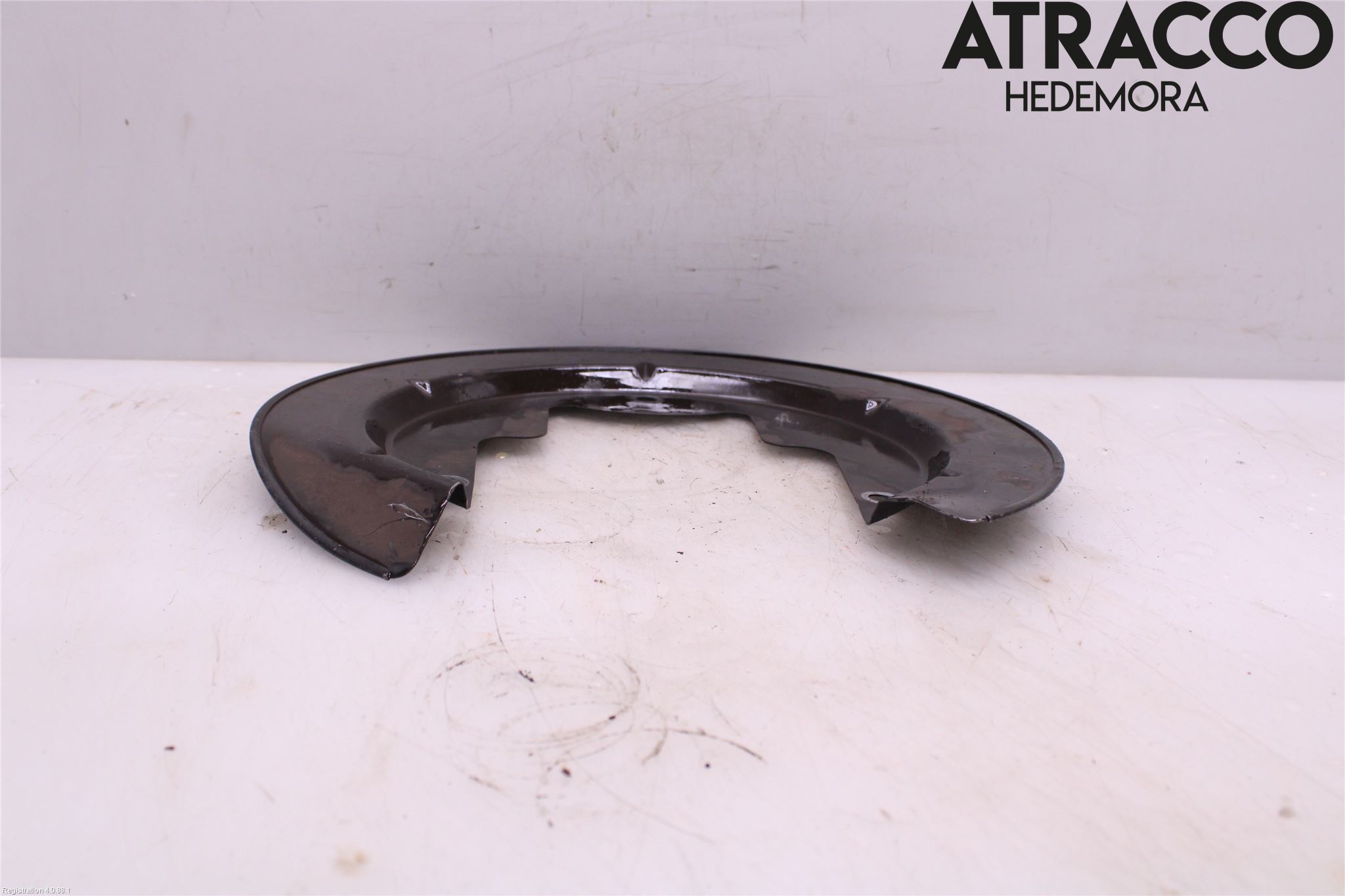 Ford MUSTANG V 05-14 Bromssköld Bak