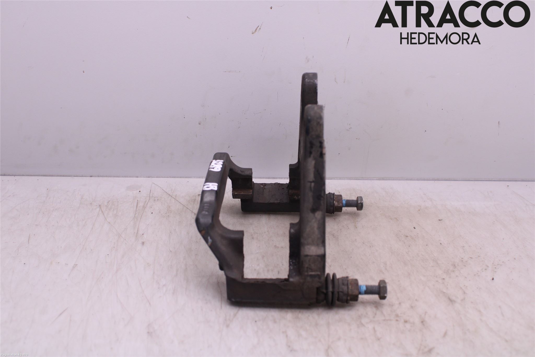 Audi A6/S6     05-11 Bromsokshållare